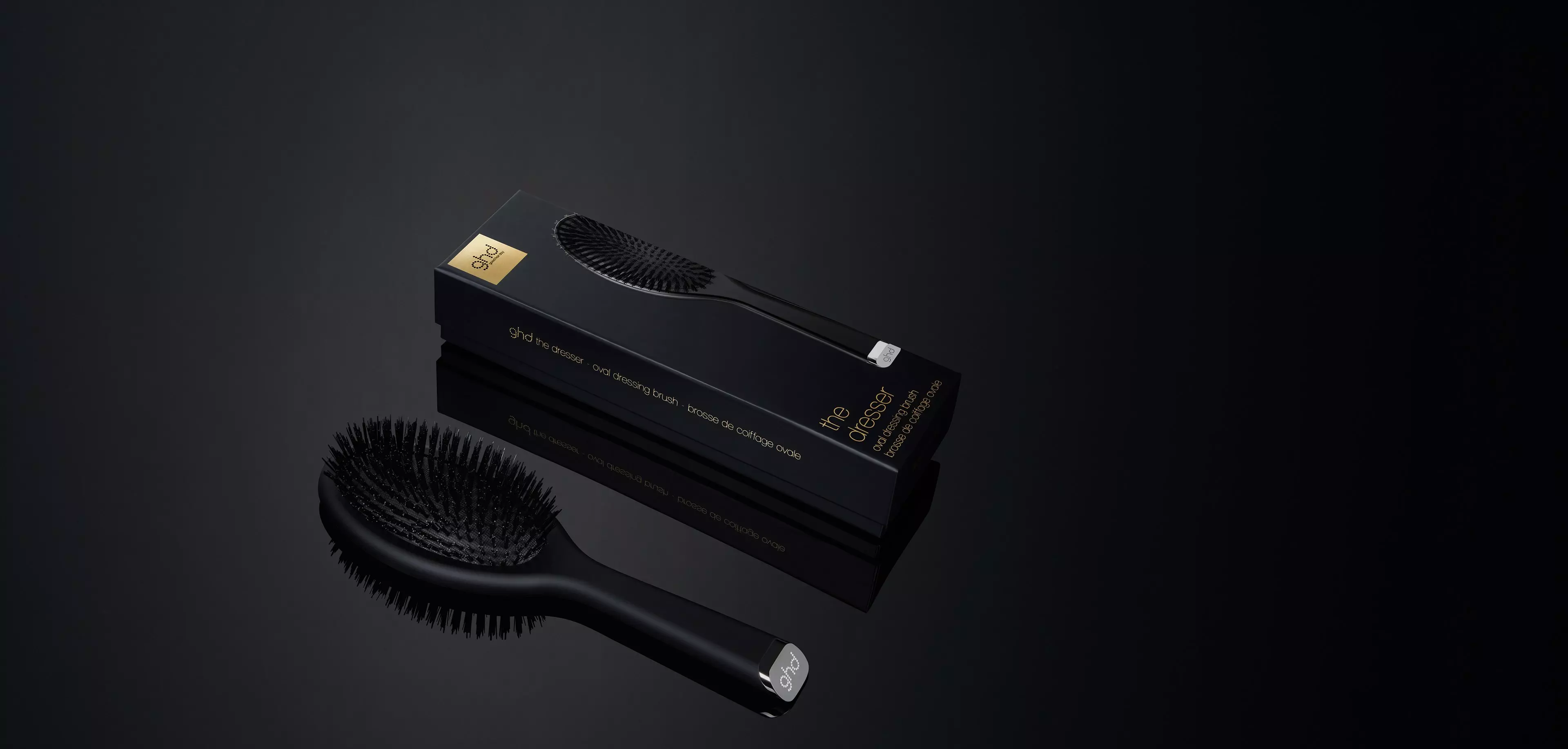 THE DRESSER OVAL DRESSING BRUSH