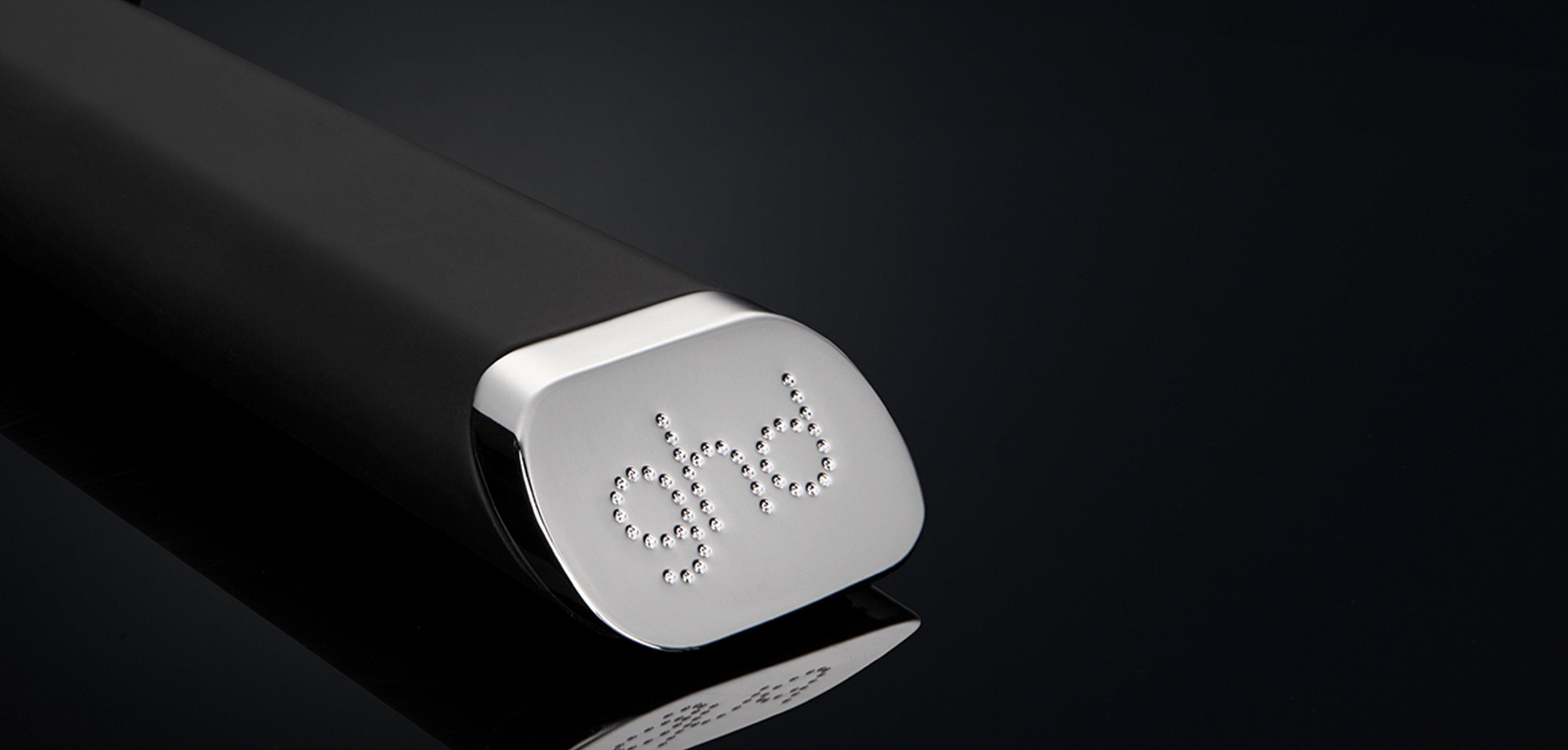ghd brush handle close-up 