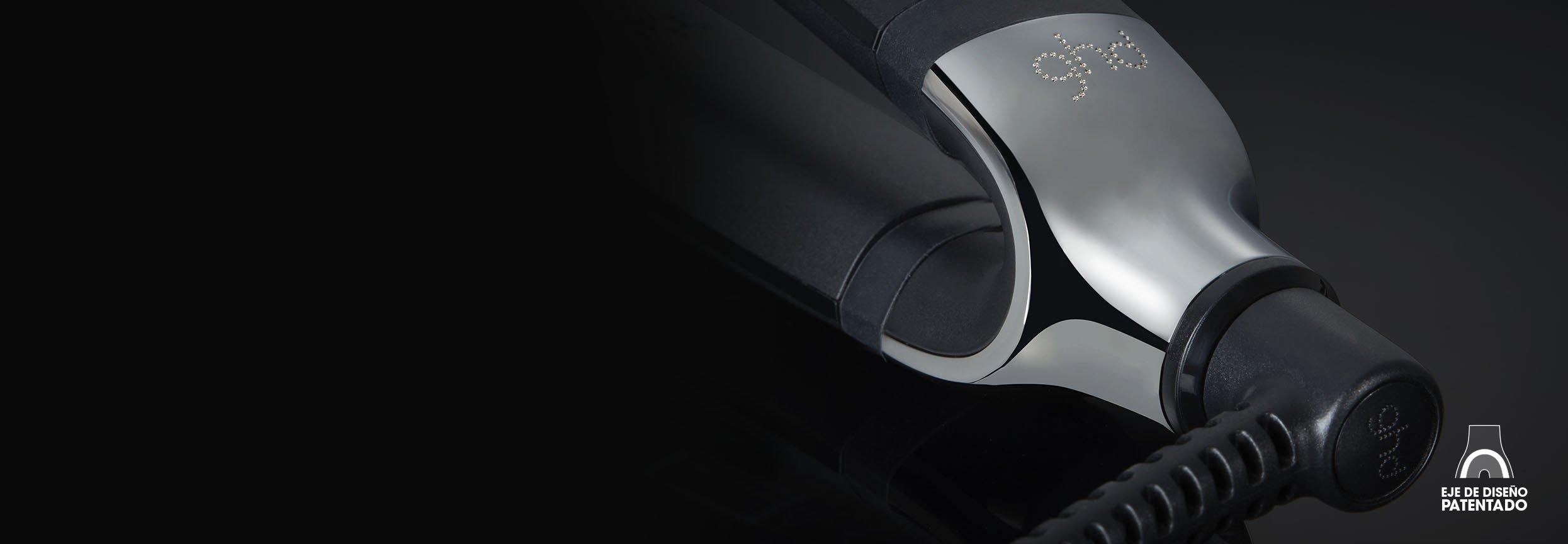 Detalle posterior de la plancha con logo ghd