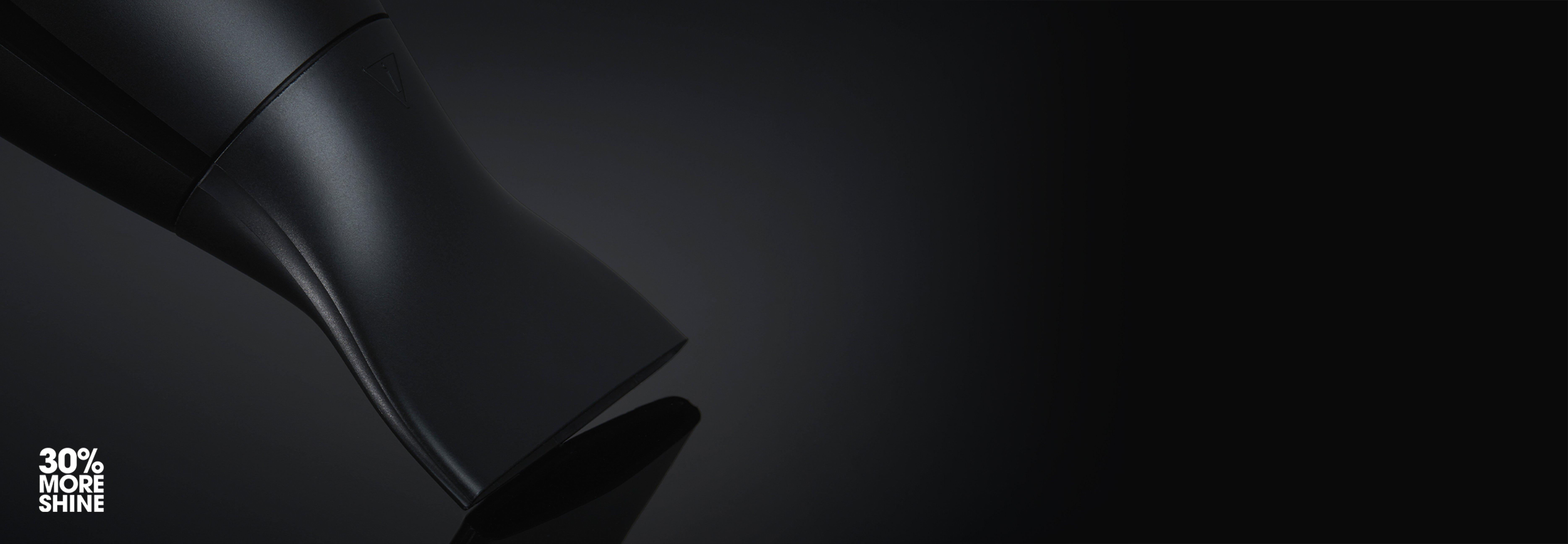 ghd helios hair dryer in black nozzle close-up