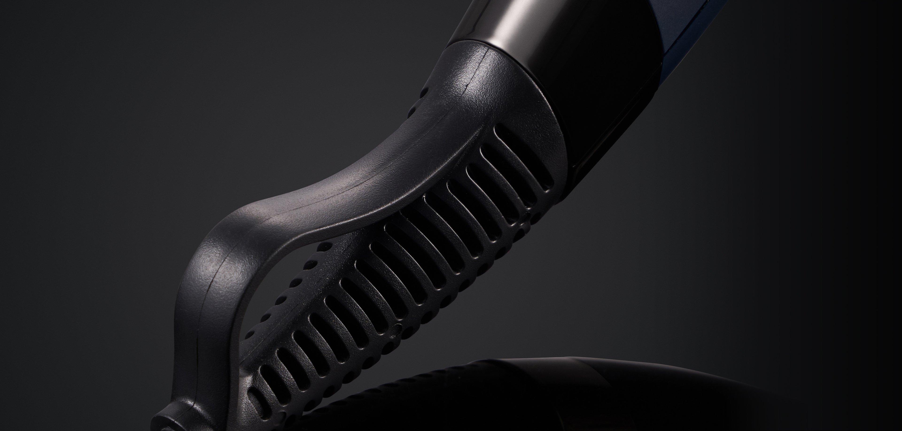 GHD HELIOS™ PROFESSIONAL HAIR DRYER IN INK BLUE
