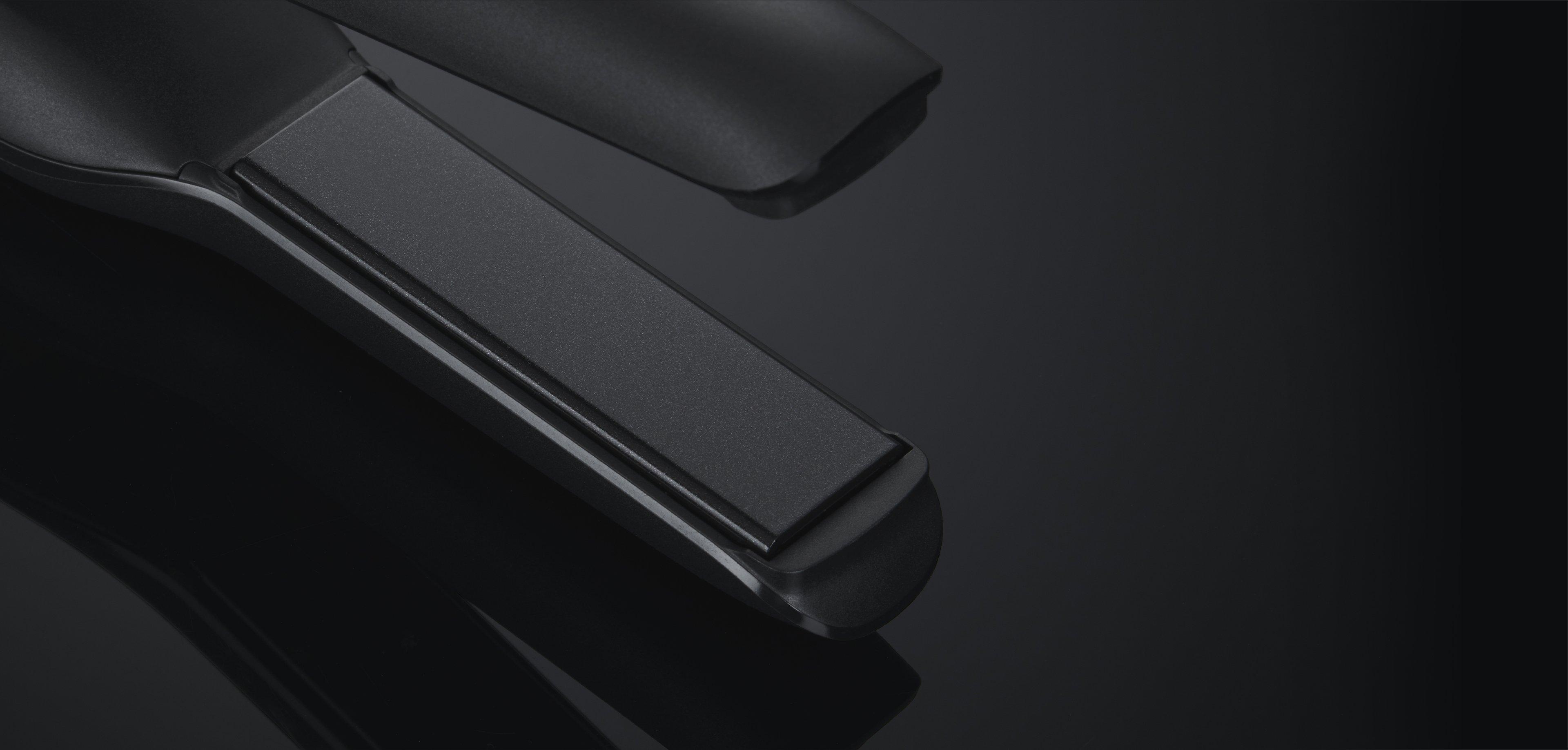 ghd black unplugged styler plate close-up