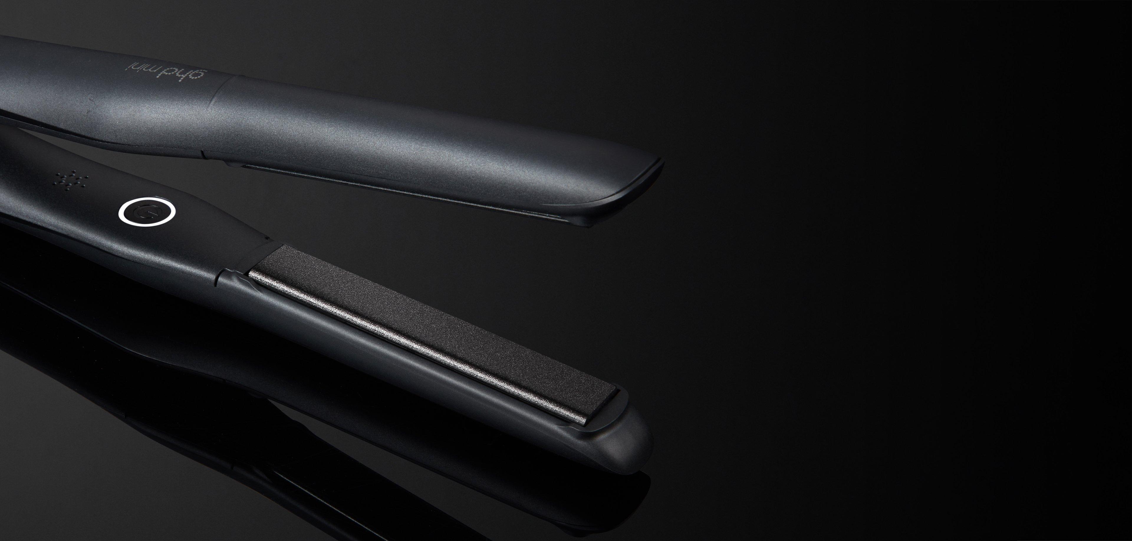 NEW GHD MINI HAIR STRAIGHTENER IN BLACK