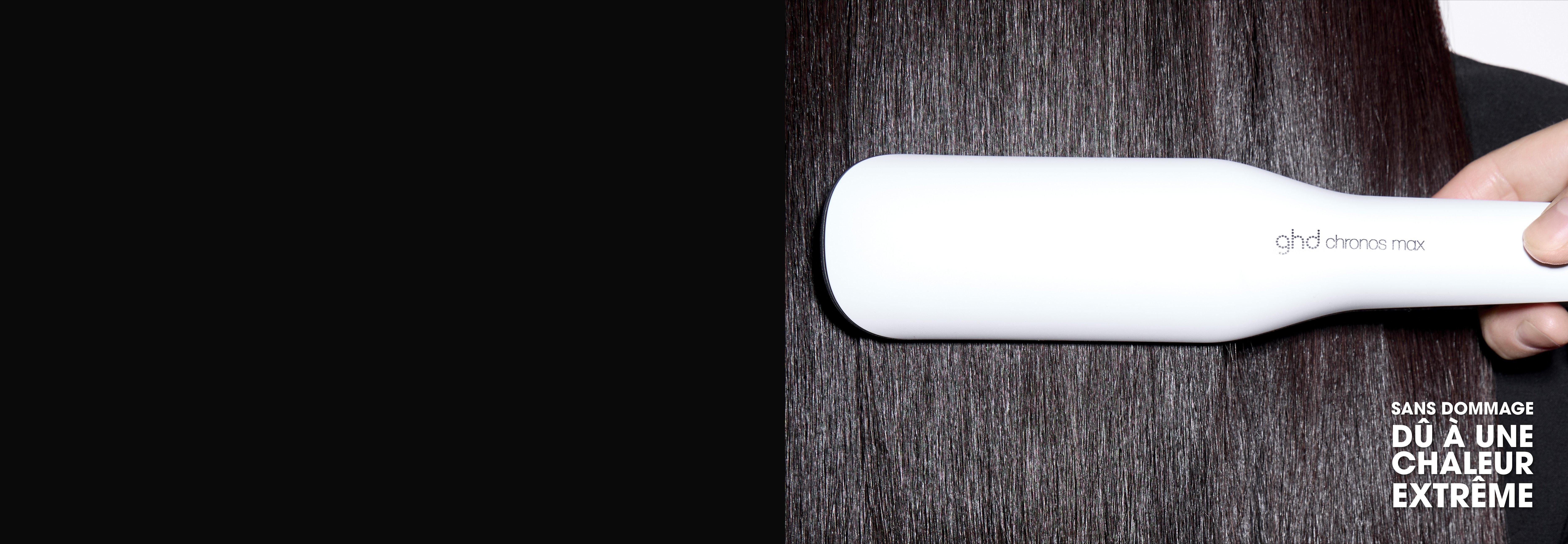 Cheveux bruns lissage main