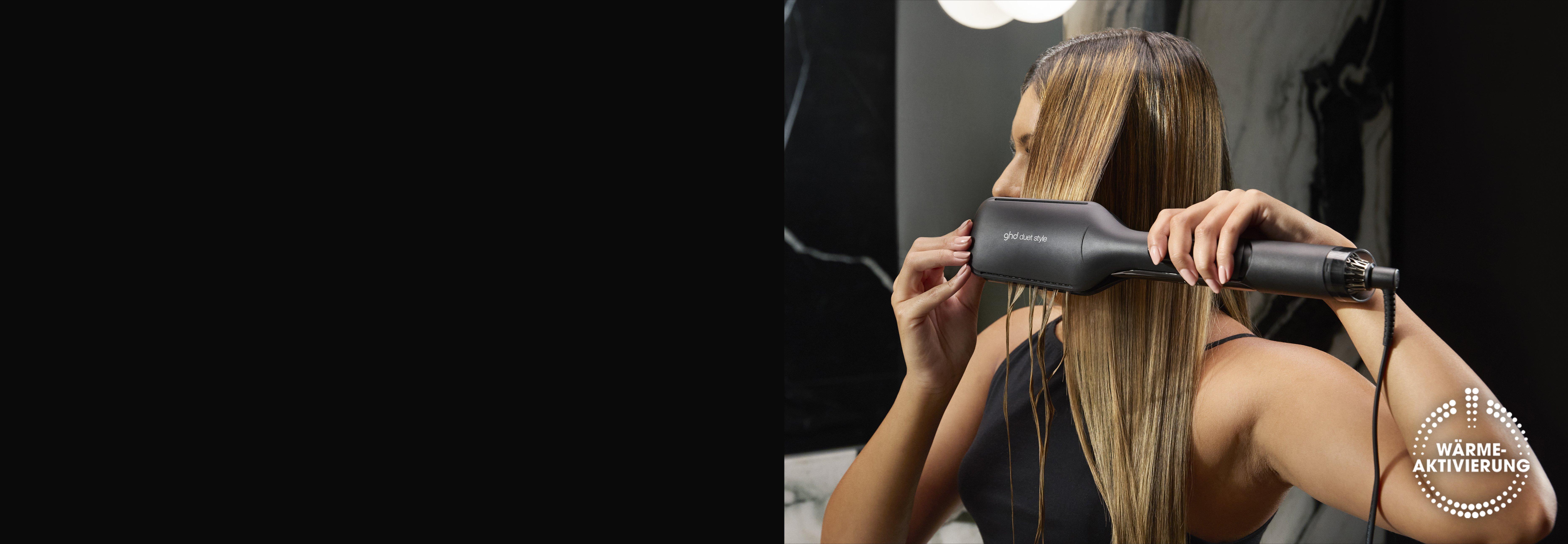 Model präsentiert ghd Haarpflege mit Wärmeaktivierung durch den ghd duet style