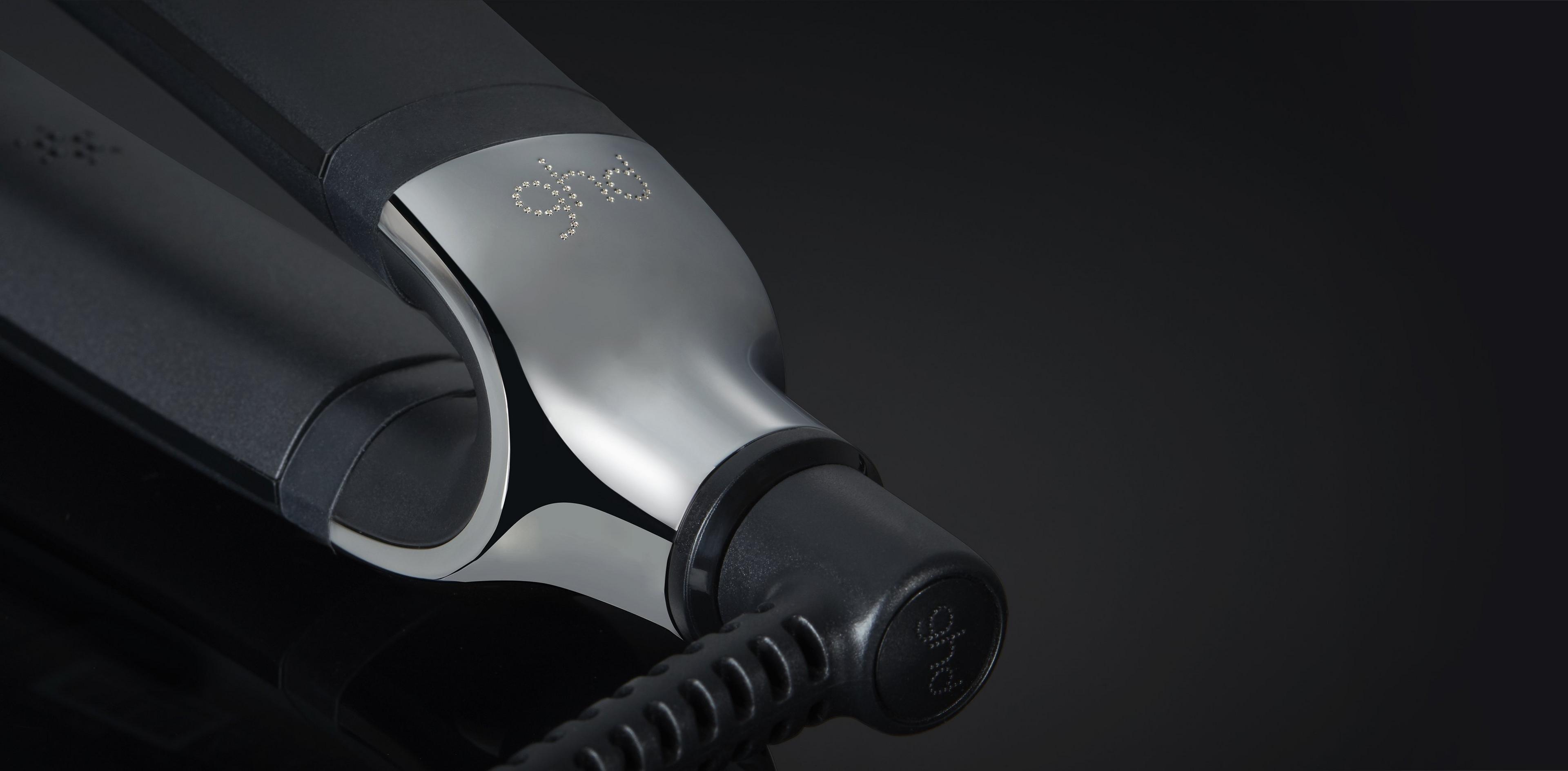 NUOVO GIFT SET CON PIASTRA PROFESSIONALE GHD PLATINUM+