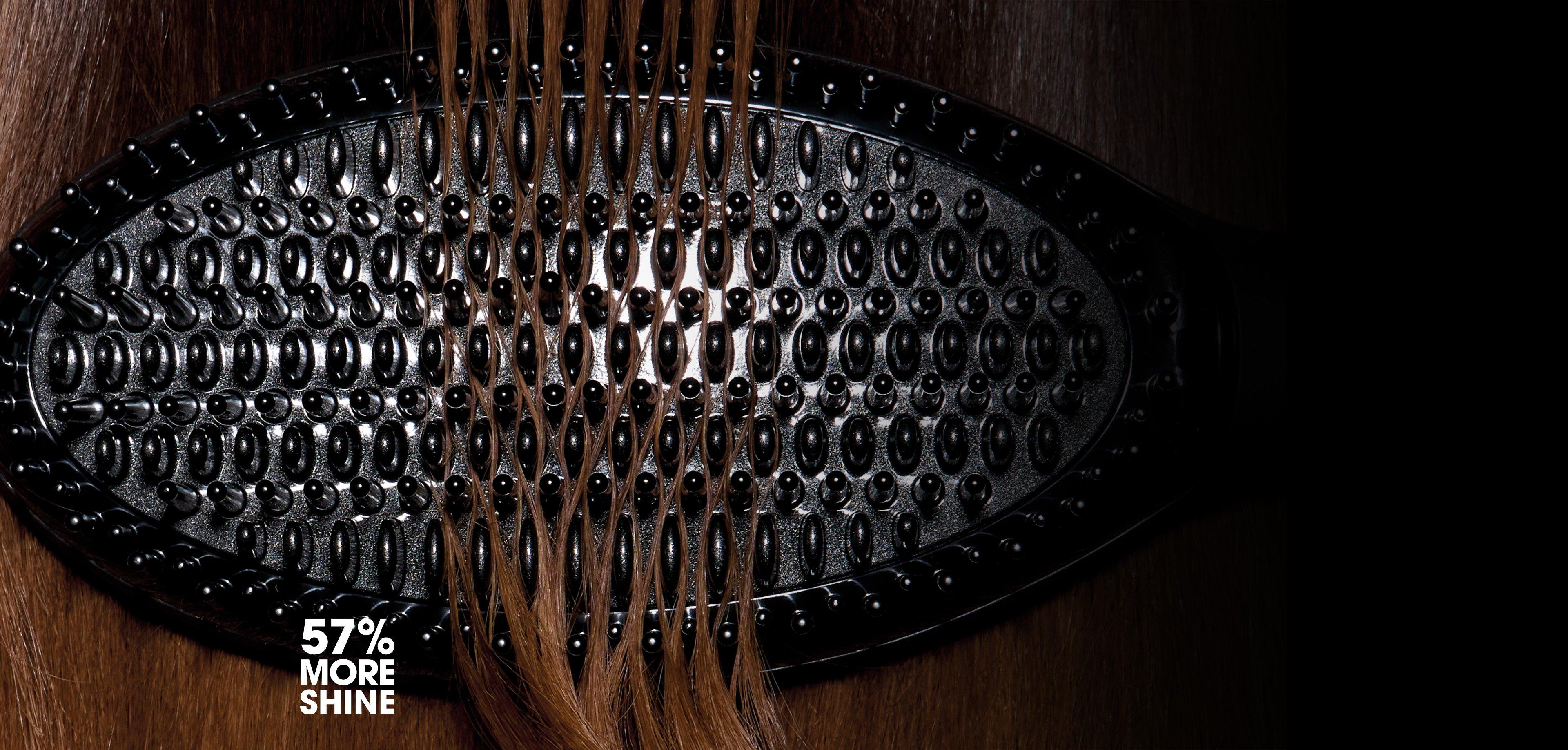 NEW & IMPROVED GHD GLIDE+ HOT BRUSH