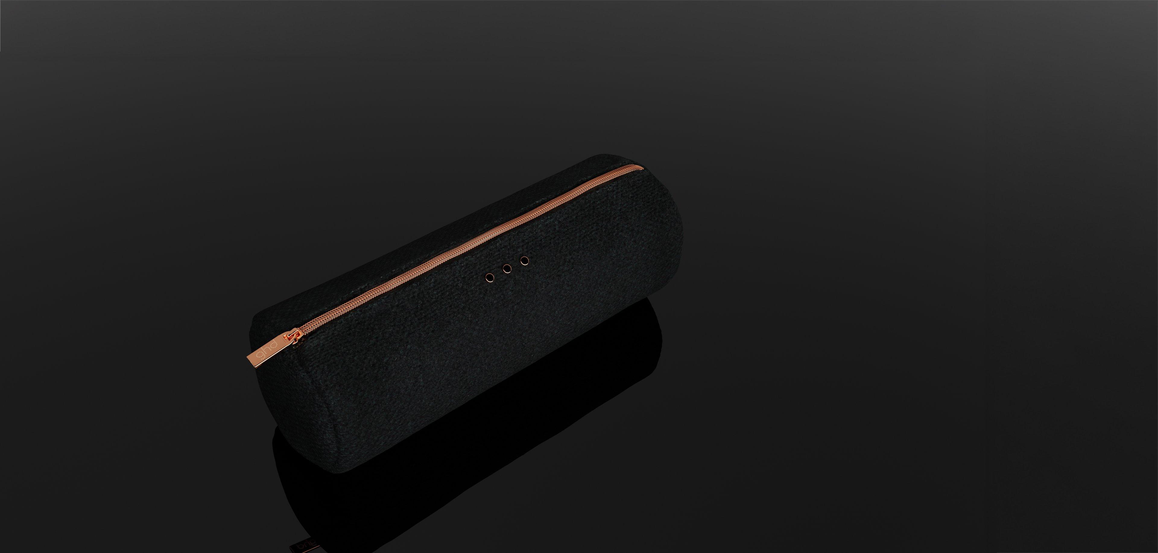 NEW GHD CHRONOS HAIR STRAIGHTENER FESTIVE GIFT SET IN BLACK (TOTAL VALUE £356.50)