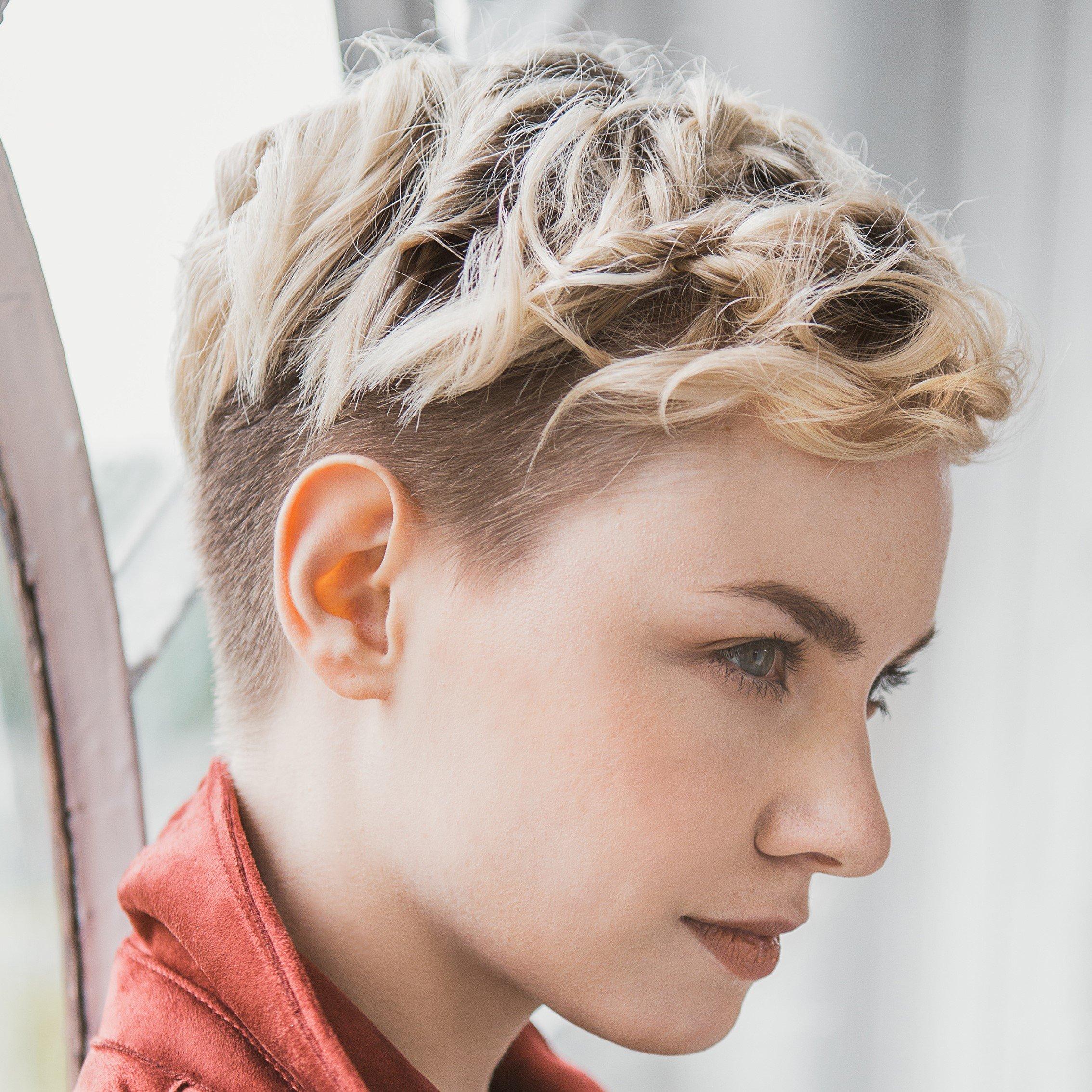 Accent_Braids_Split_Banner_FR.jpg