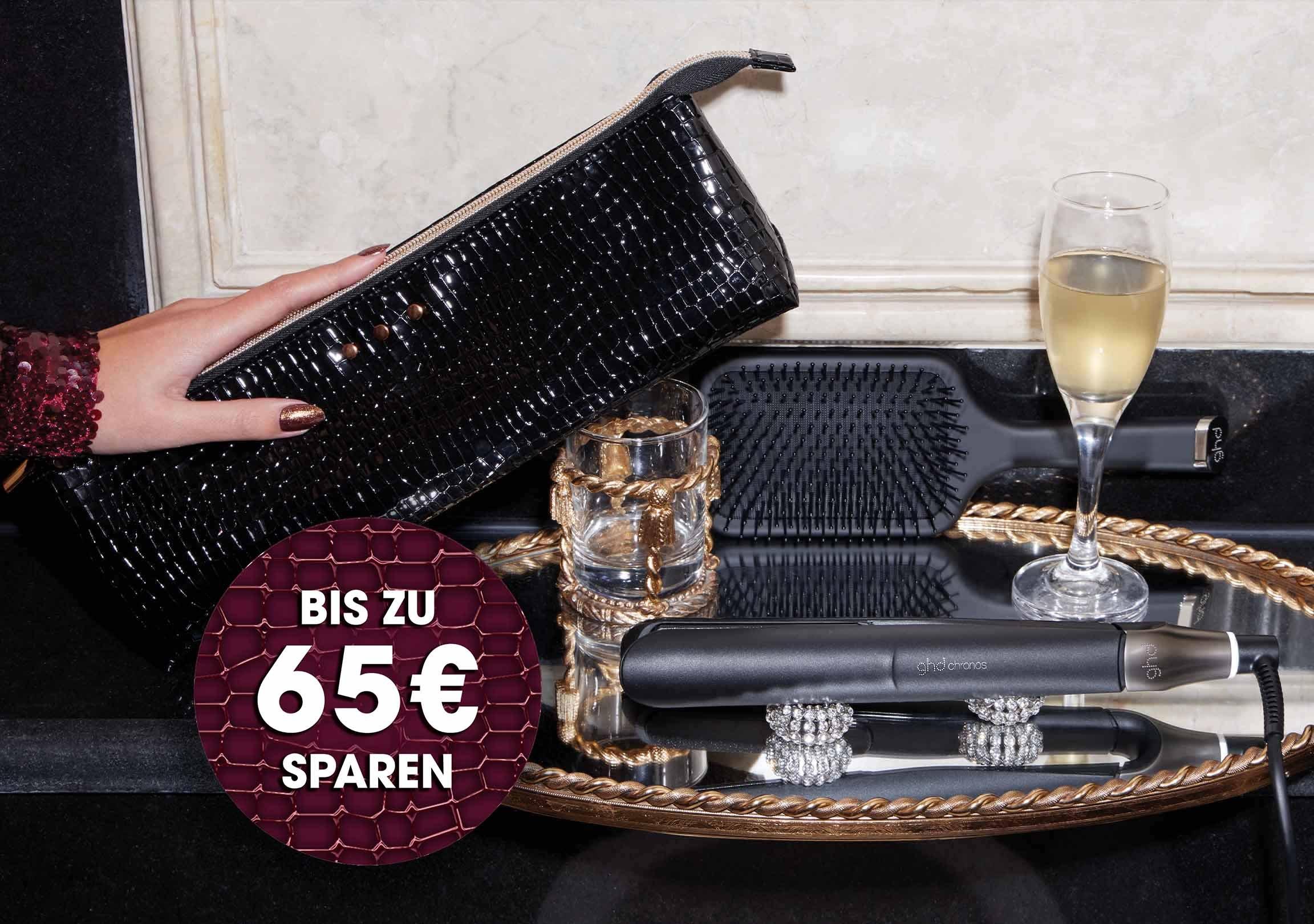 ghd chronos Geschenkset präsentiert auf einem Silbertablett mit ghd Paddle Brush und Hitzeschutztasche