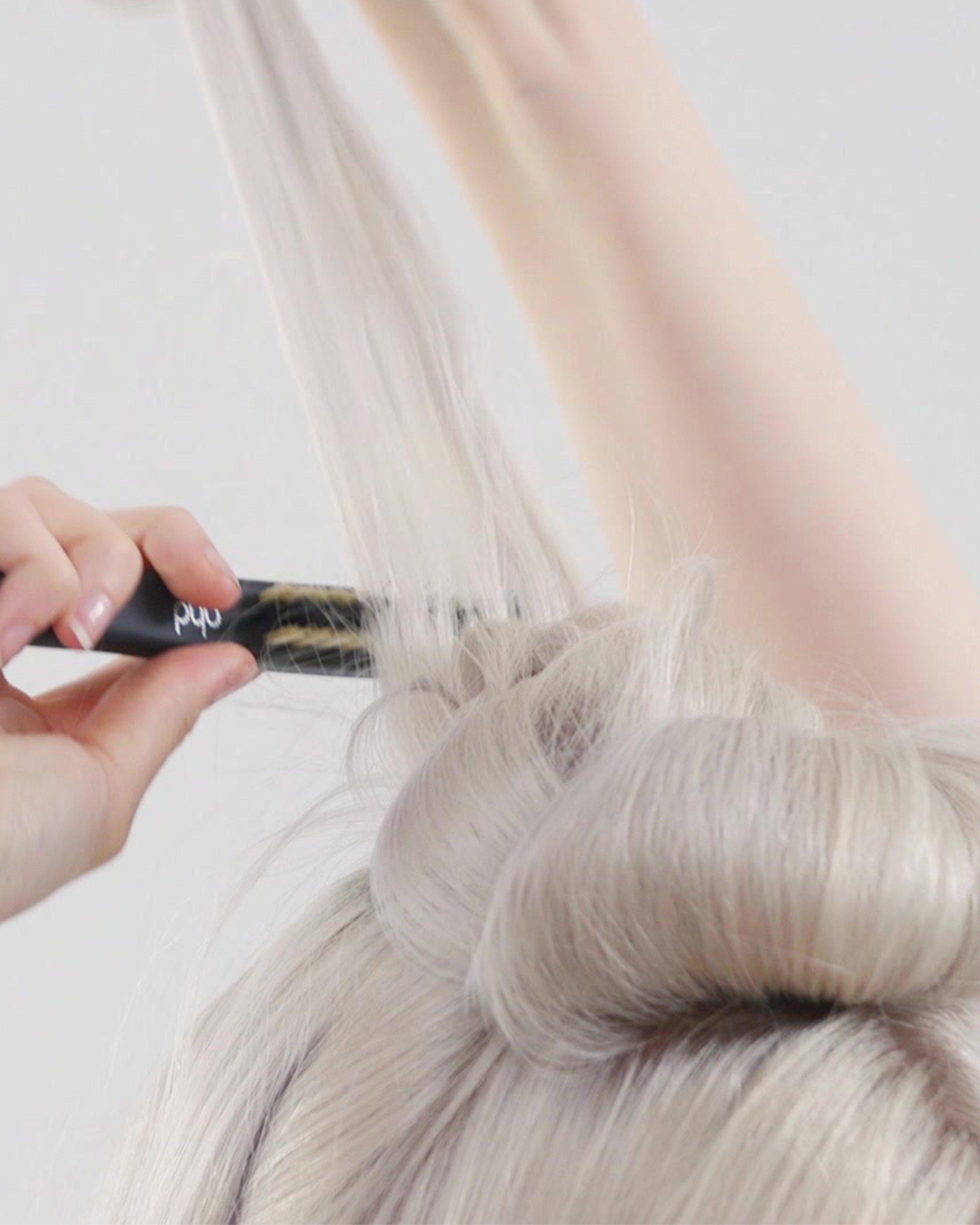 Global_Blow_Dry_Bed_Head_Step_12_Grid.jpg