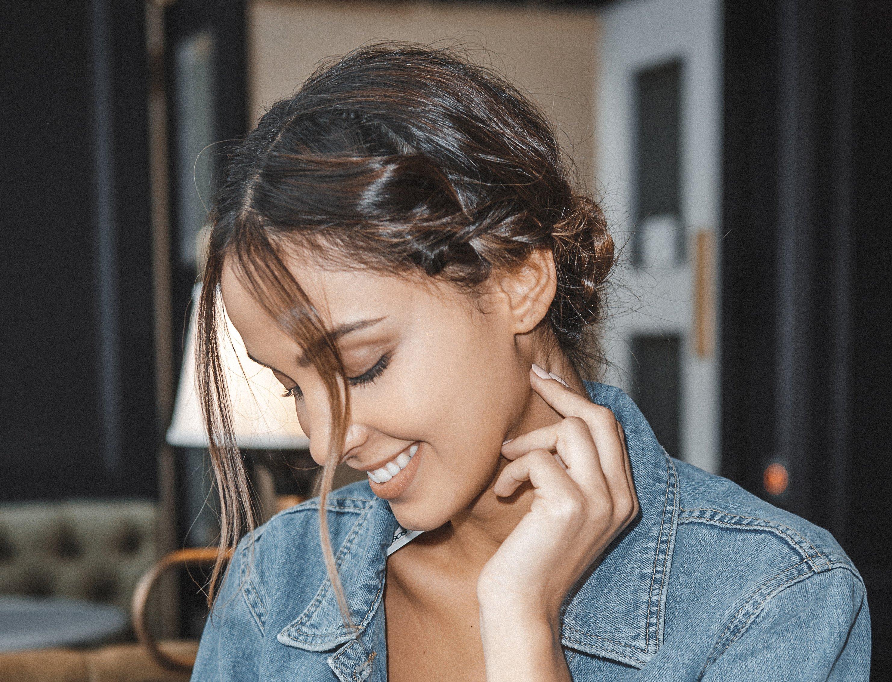 Braided_Updo_Split_Banner_Global.jpg