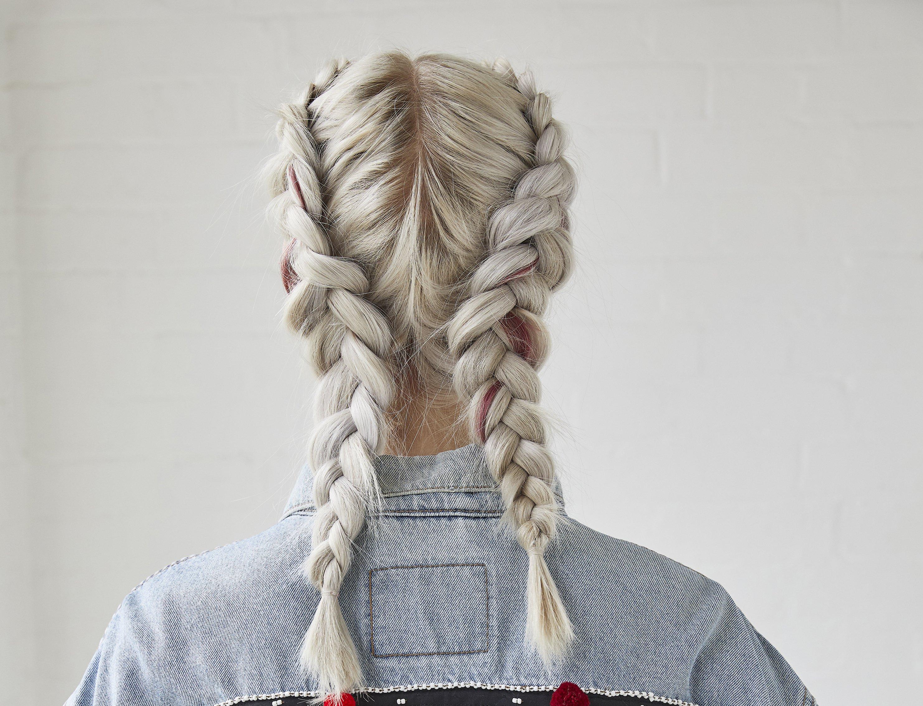 Braids_For_Long_Hair_Image_3_Split_Banner.jpg