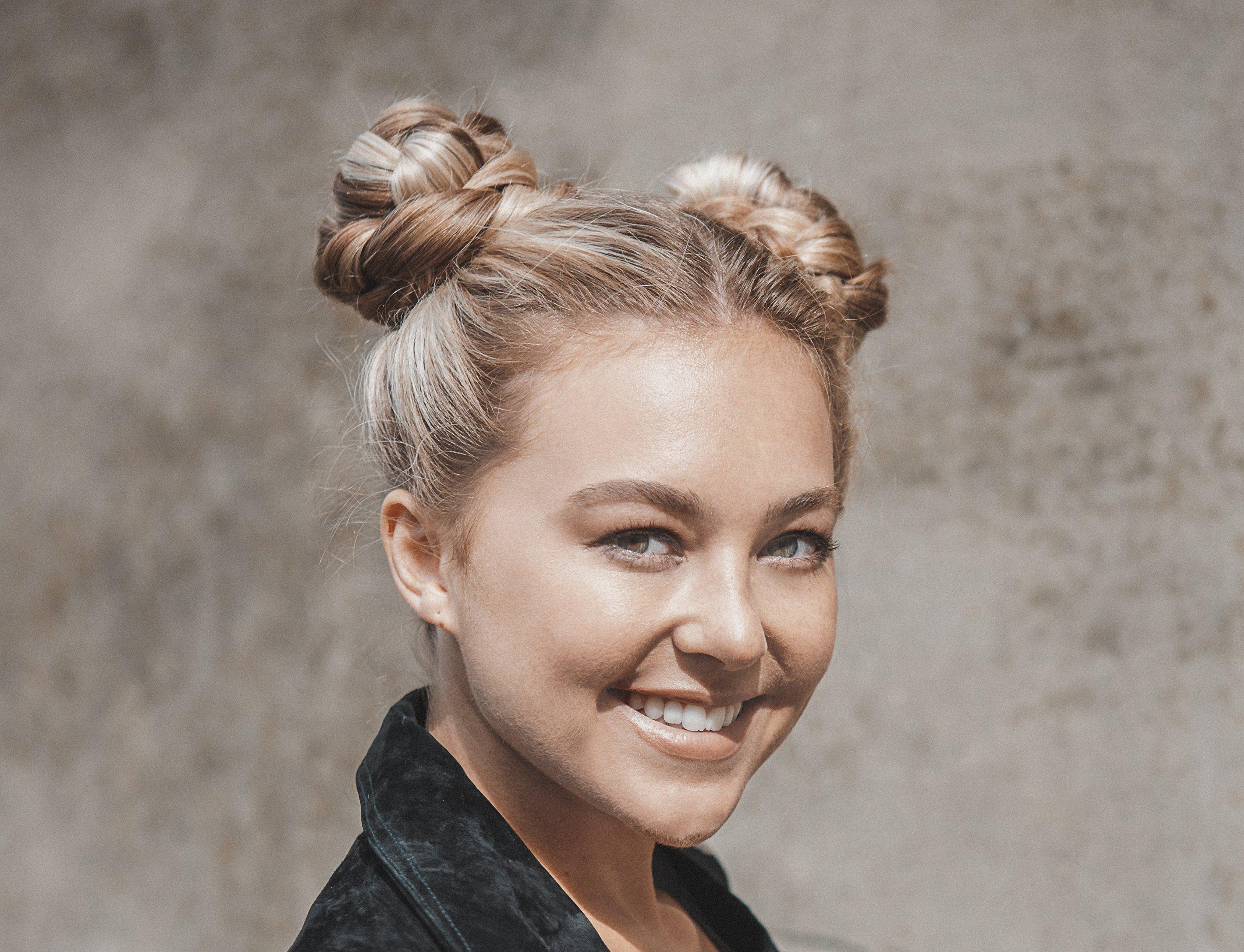 Braids_Look_Book_Space_Buns_Split_Banner.jpg