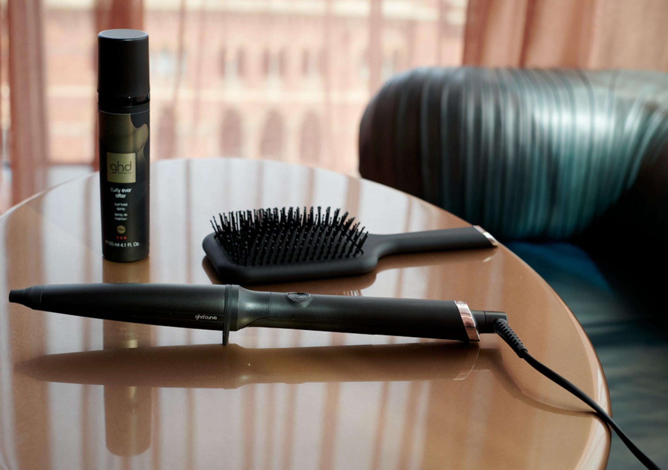 CCW_Paddle_Brush_Discover_Curler.png