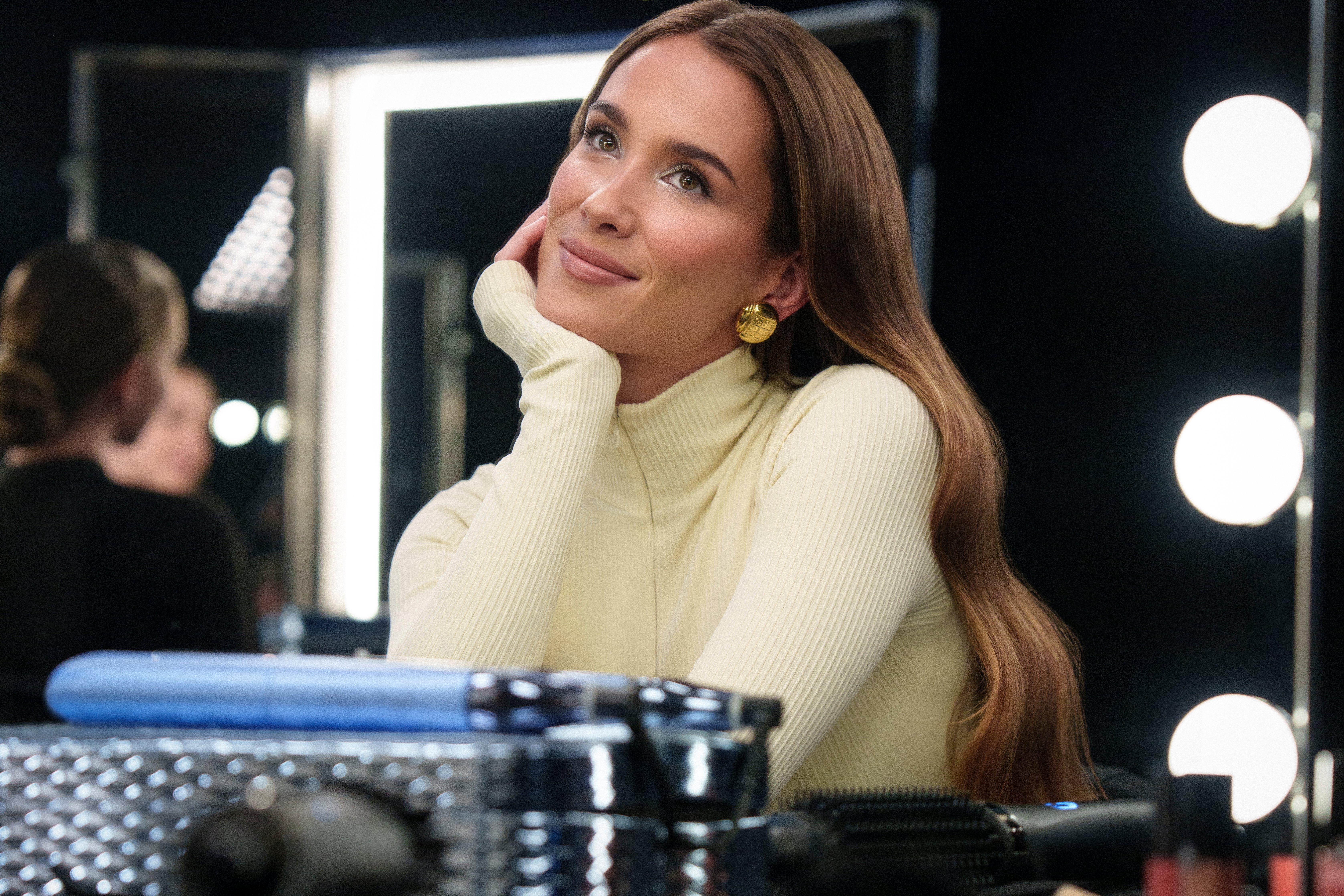 CP_Campana_PomboIcedLuxe_Xmas_Split_3_pt