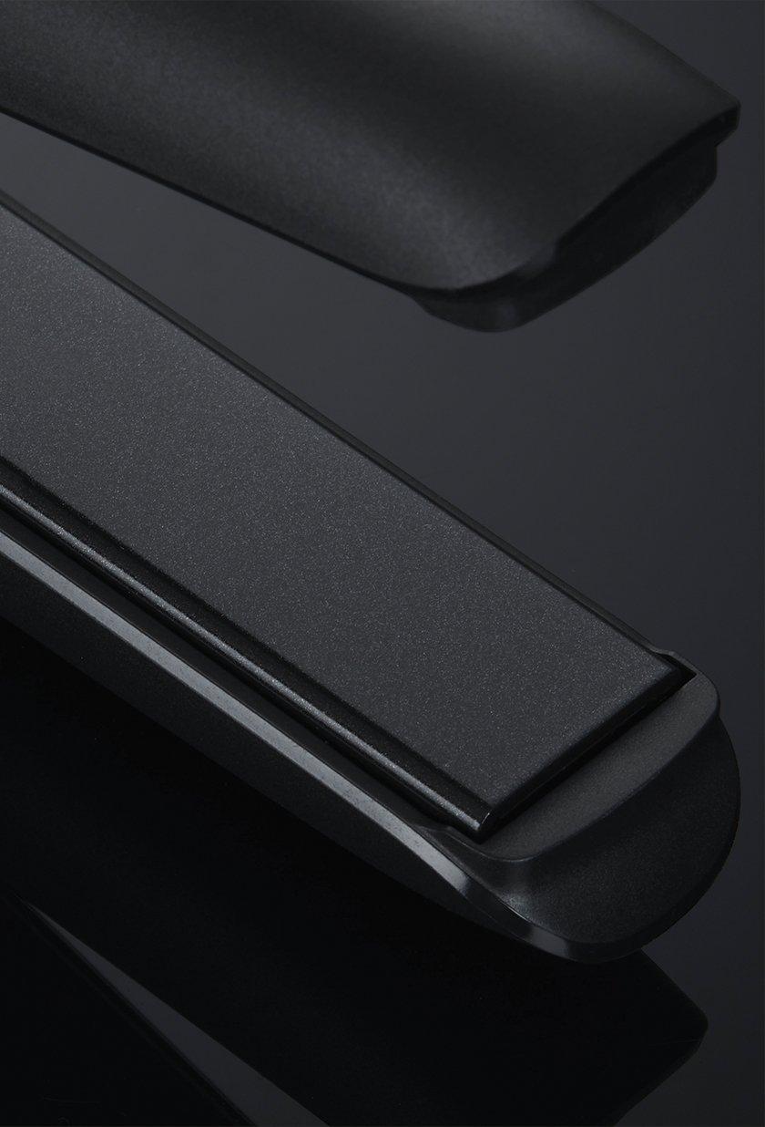 ghd unplugged styler plate close up