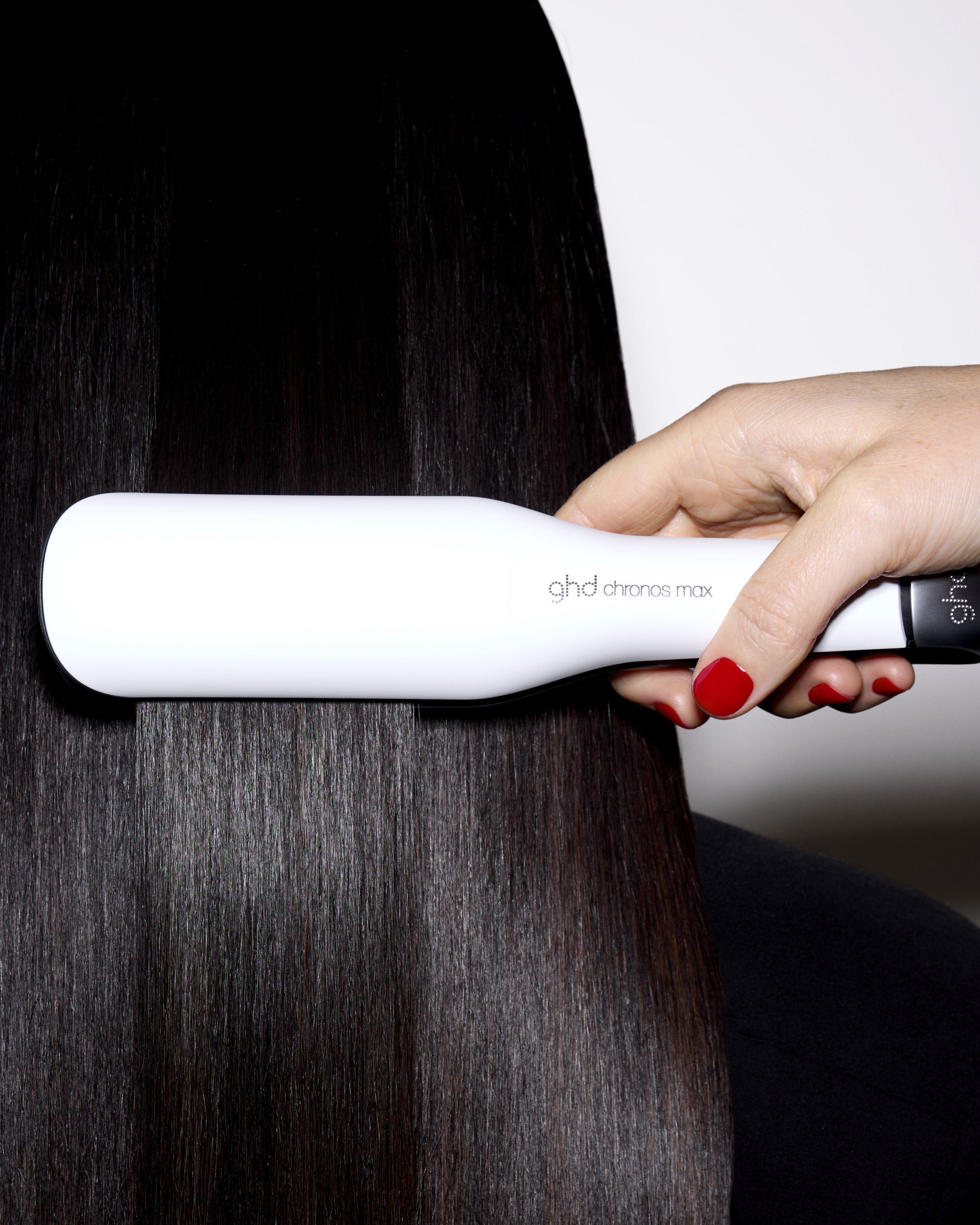 ChronosMax25_CoreModel_ToolInHair_DK.jpg