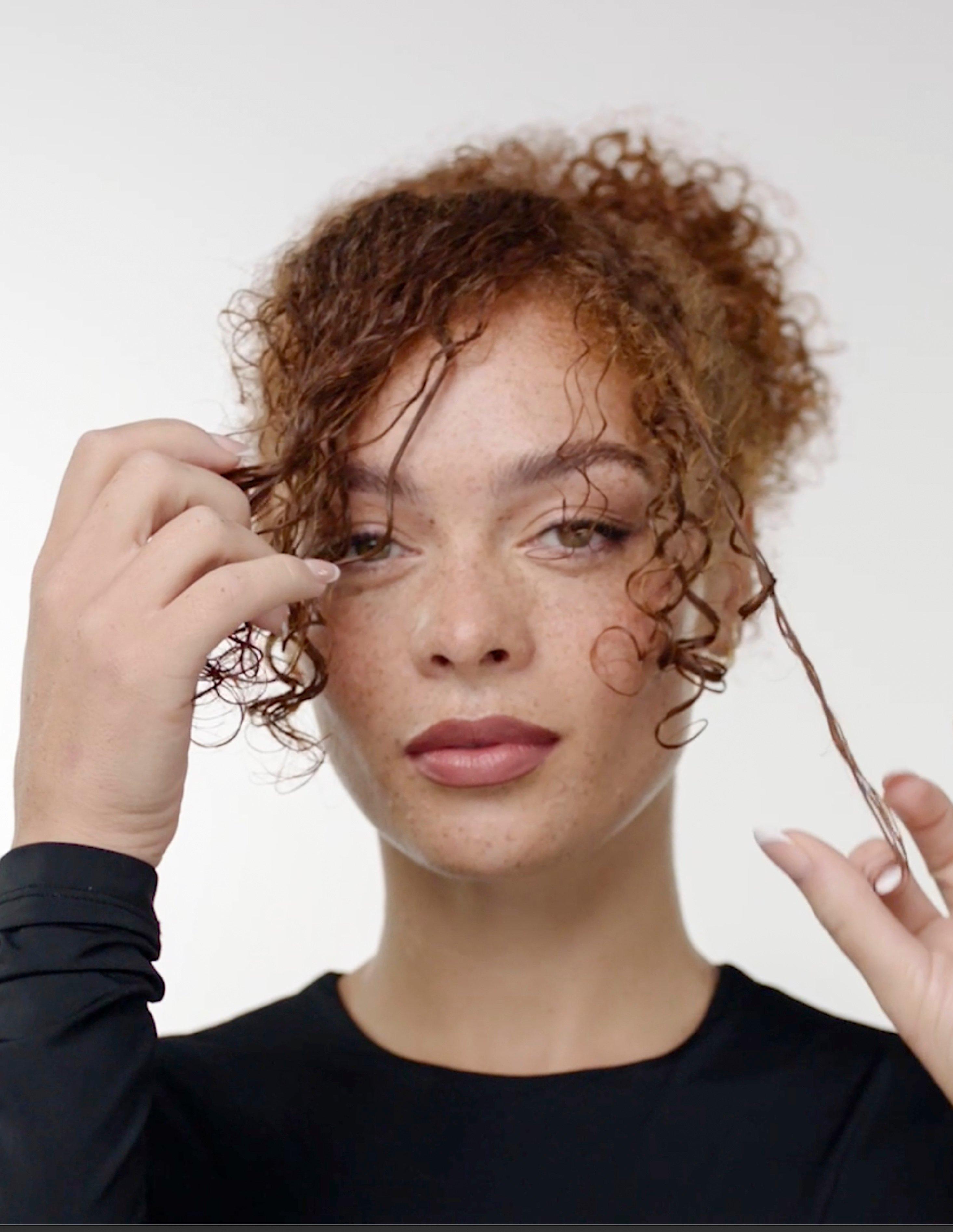 Curly_Bangs_Step3_Global