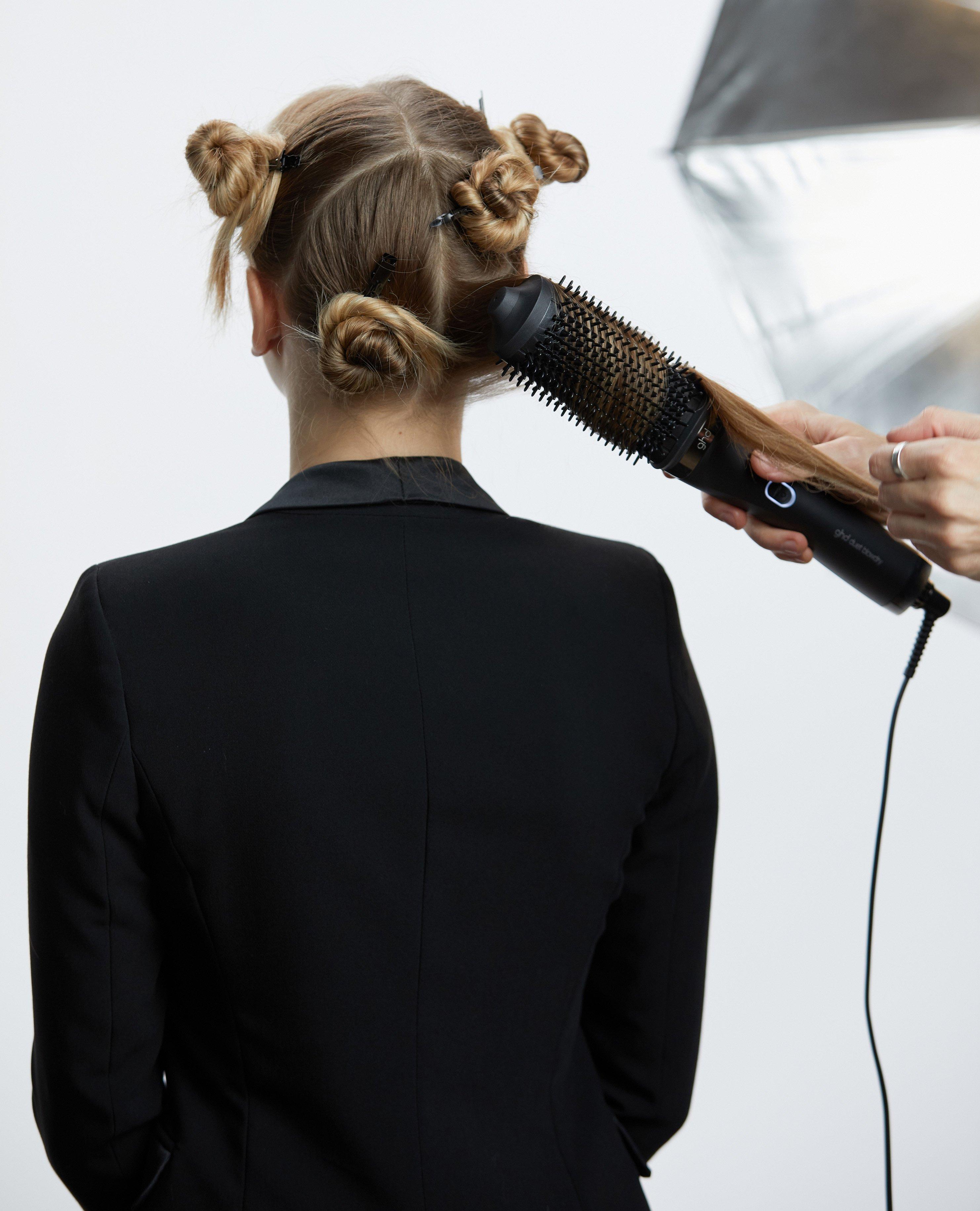 DUETBLOWDRY_LA_BLOW_OUT_Step_8@3x.jpg