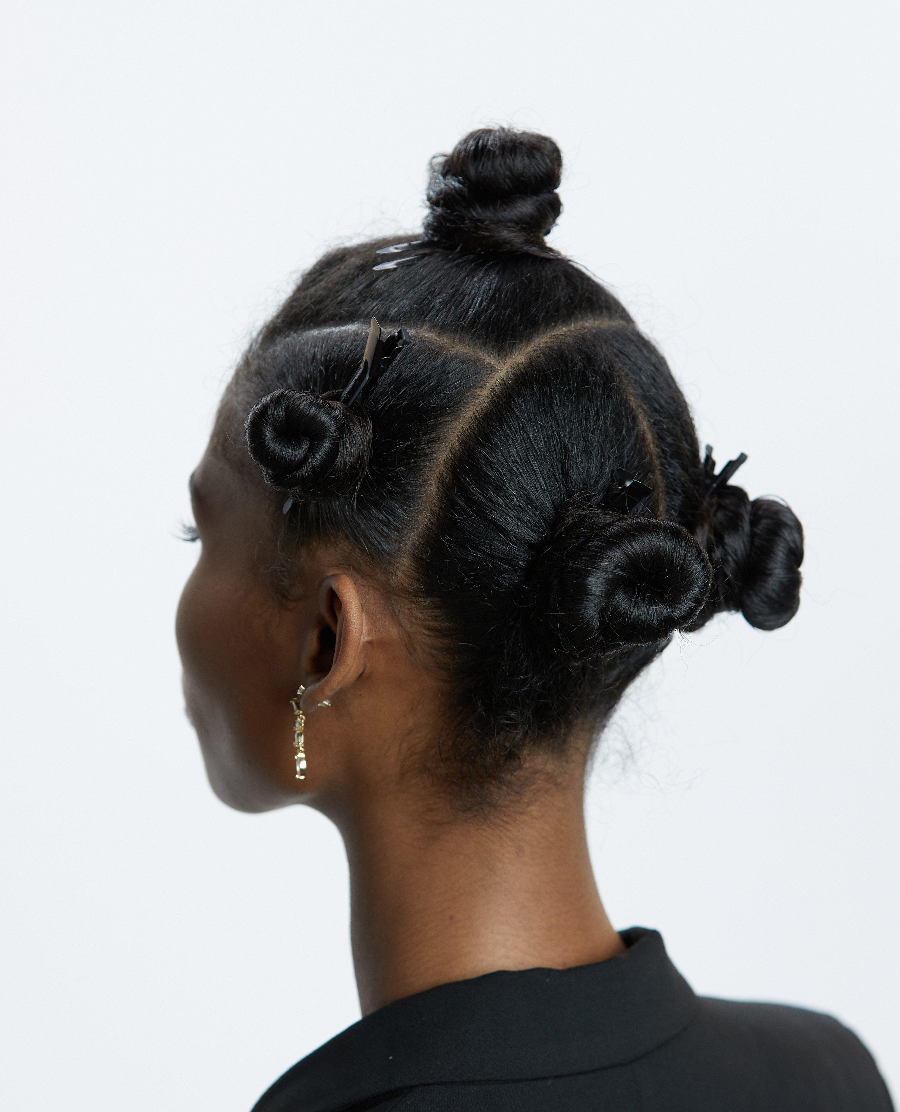 DUETBLOWDRY_SMOOTH_BLOW_OUT_Step3@3x.jpg