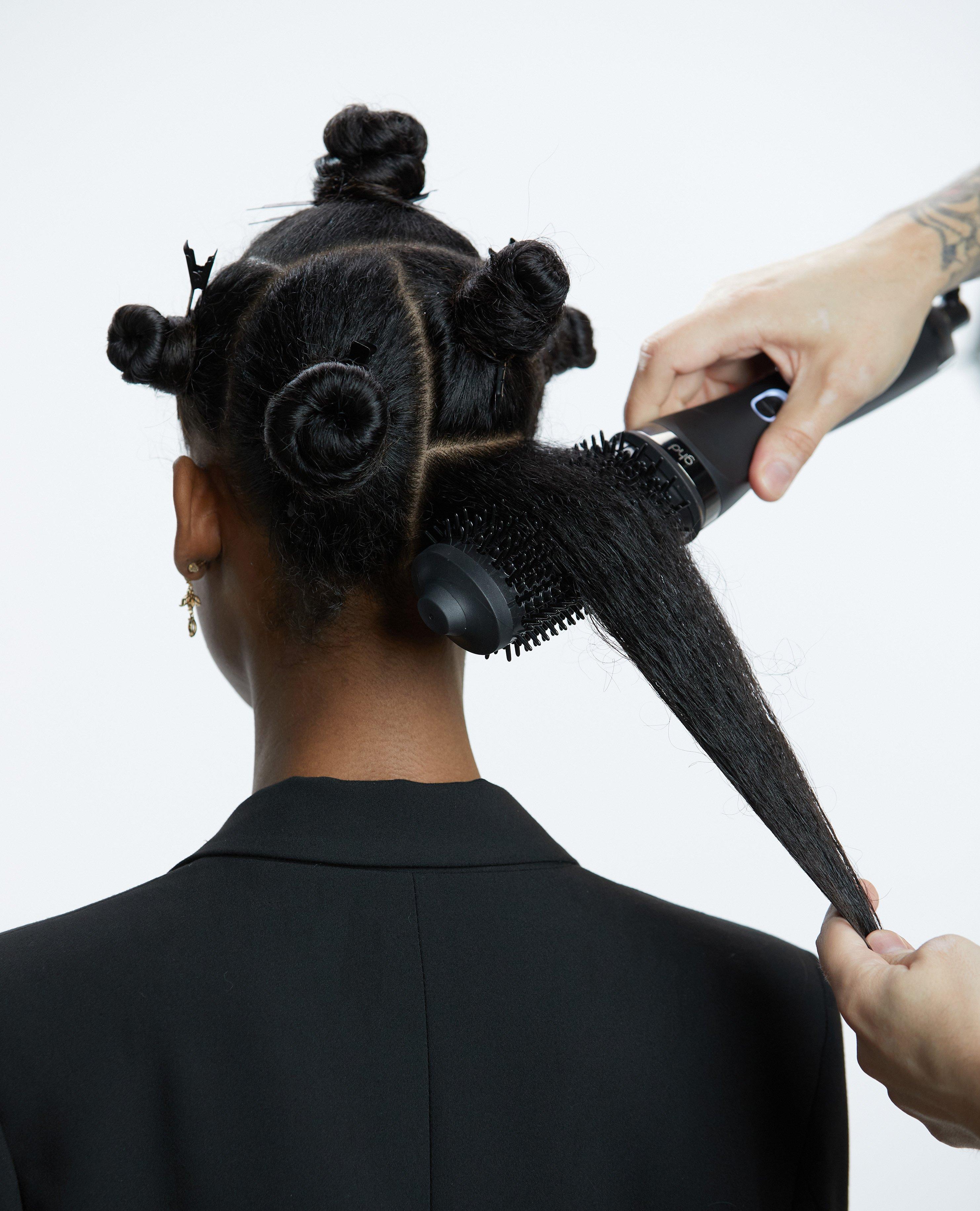 DUETBLOWDRY_SMOOTH_BLOW_OUT_Step5@3x.jpg