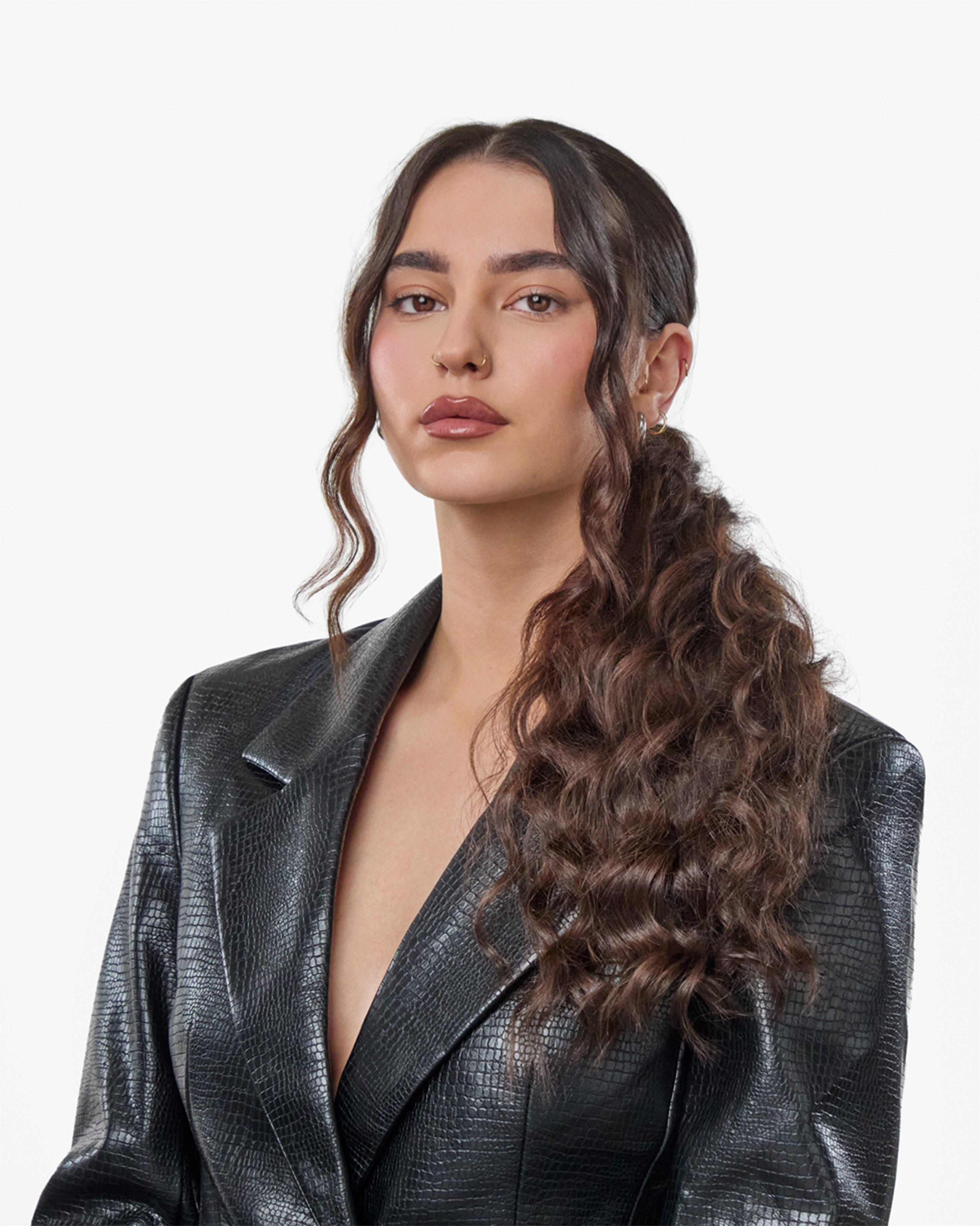 Defined_Curls_Ponytail_Hub_Image_ZA