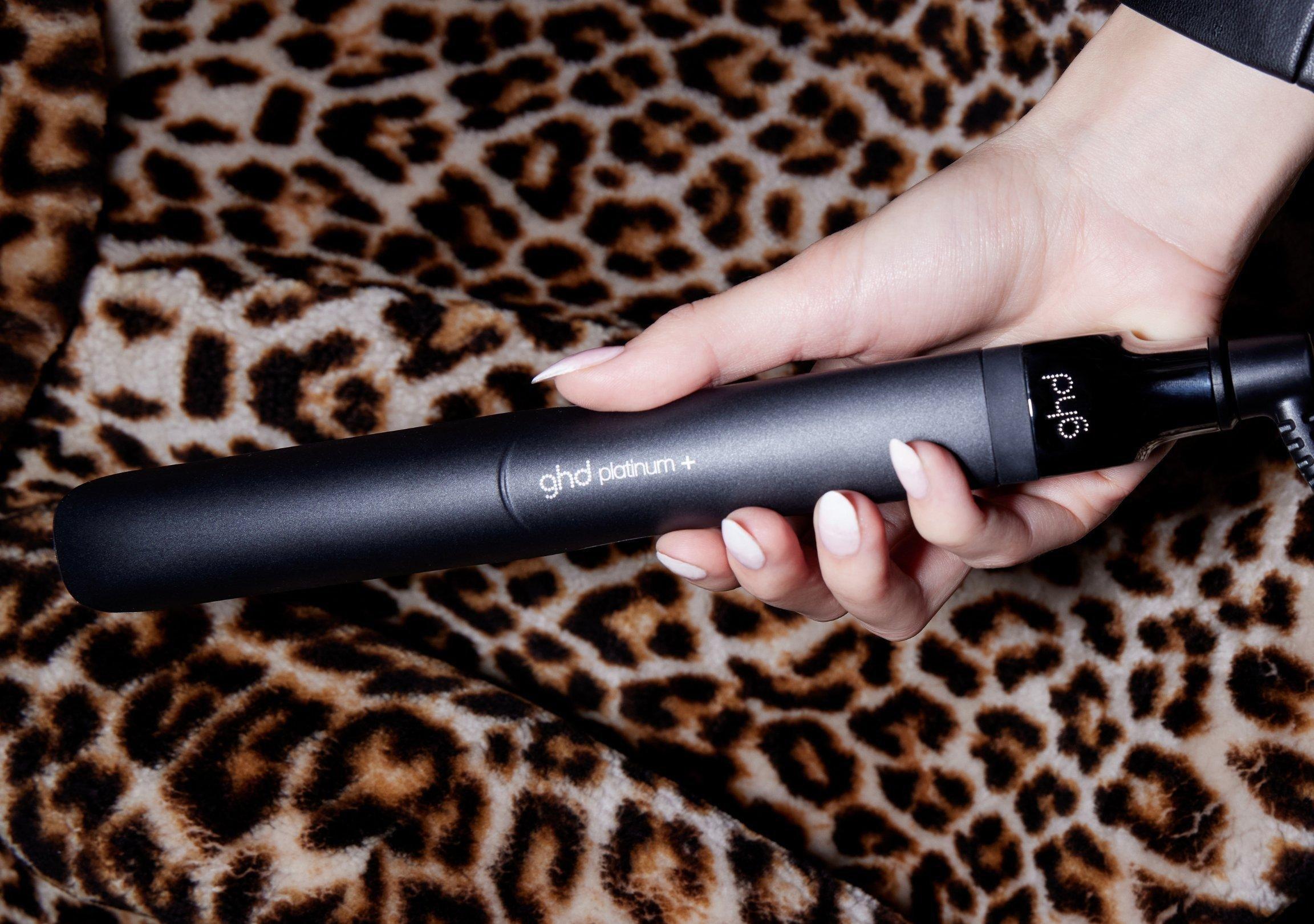 DiscoverHairStraighteners_Platinum+_Black_UK