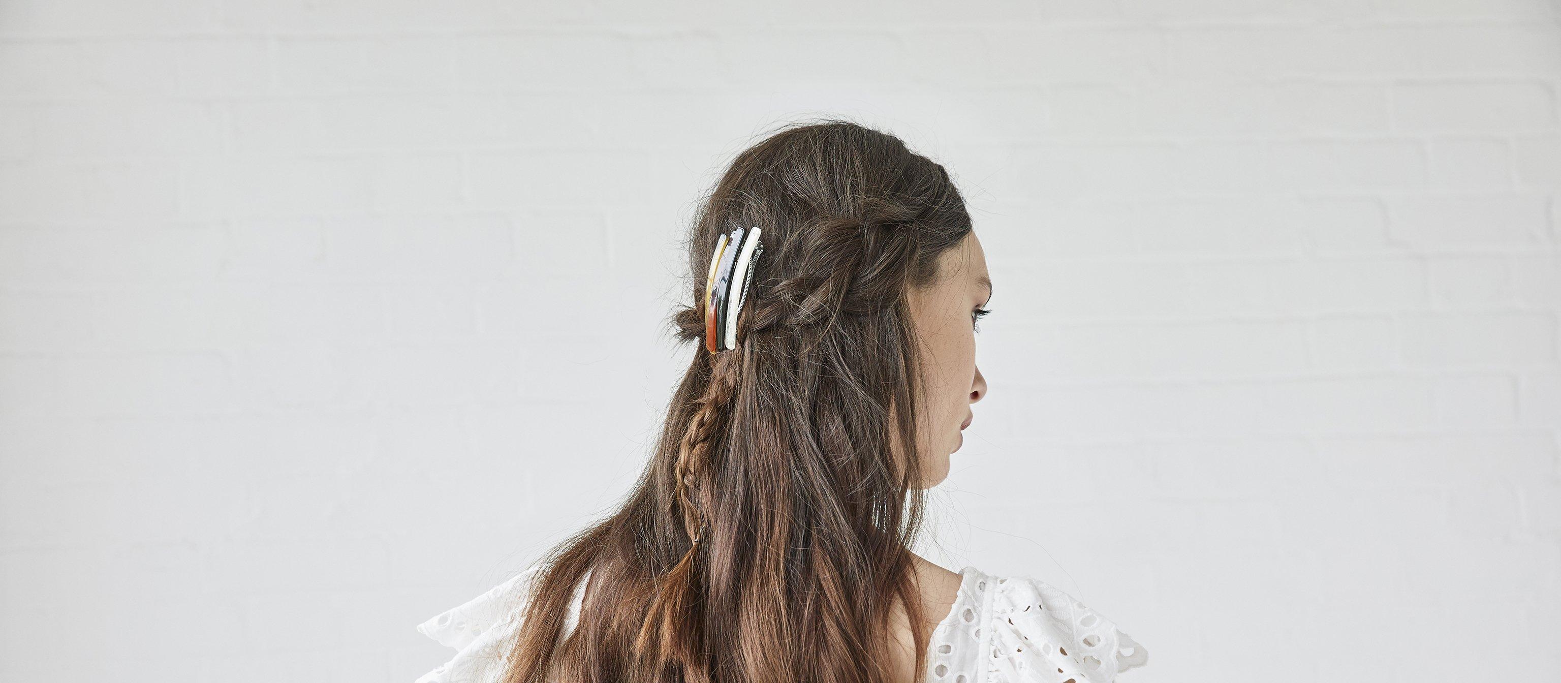 Double_Braids_Half_Up_Header_Image.jpg