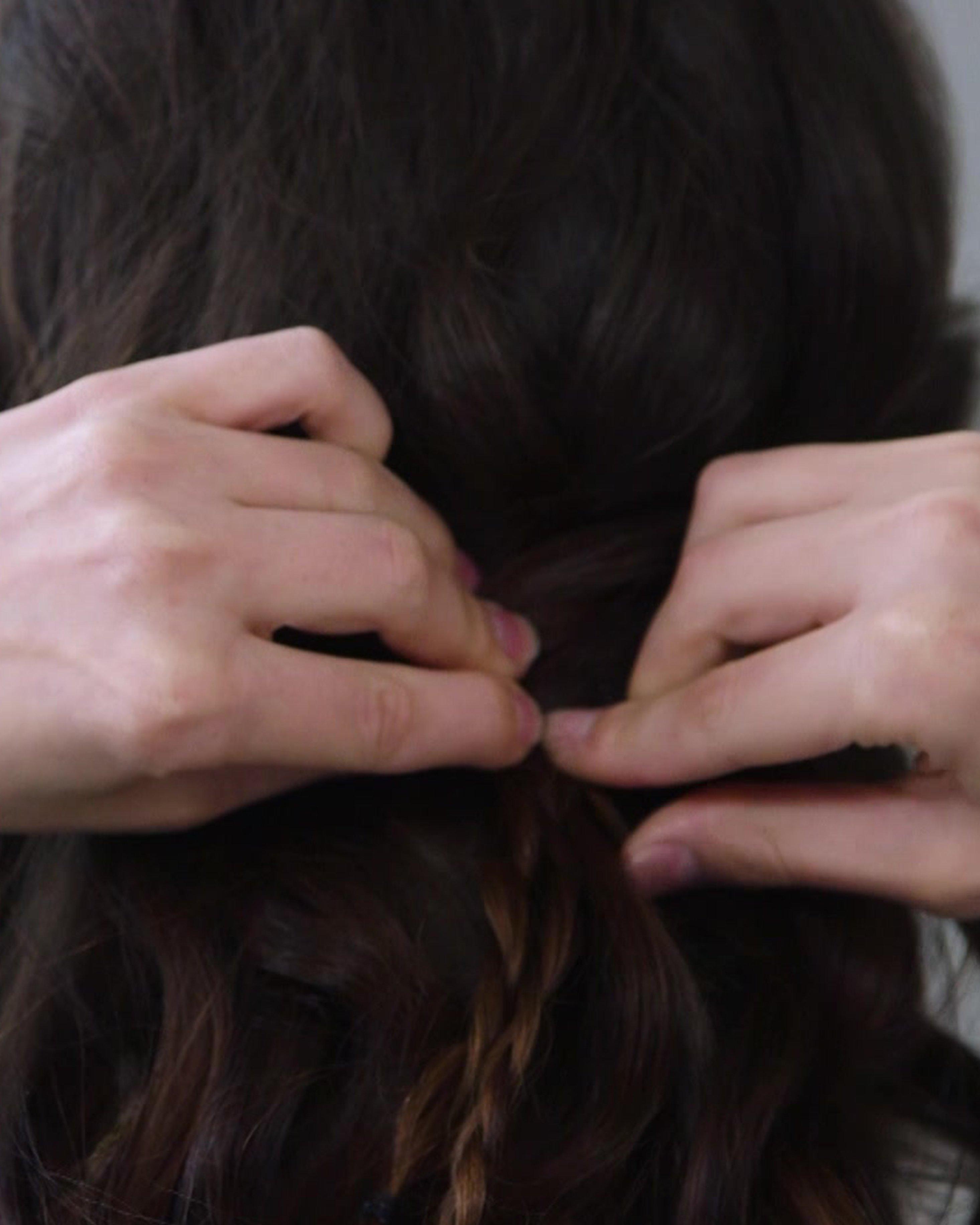 Double_Braids_Half_Up_Step_14_Grid.jpg