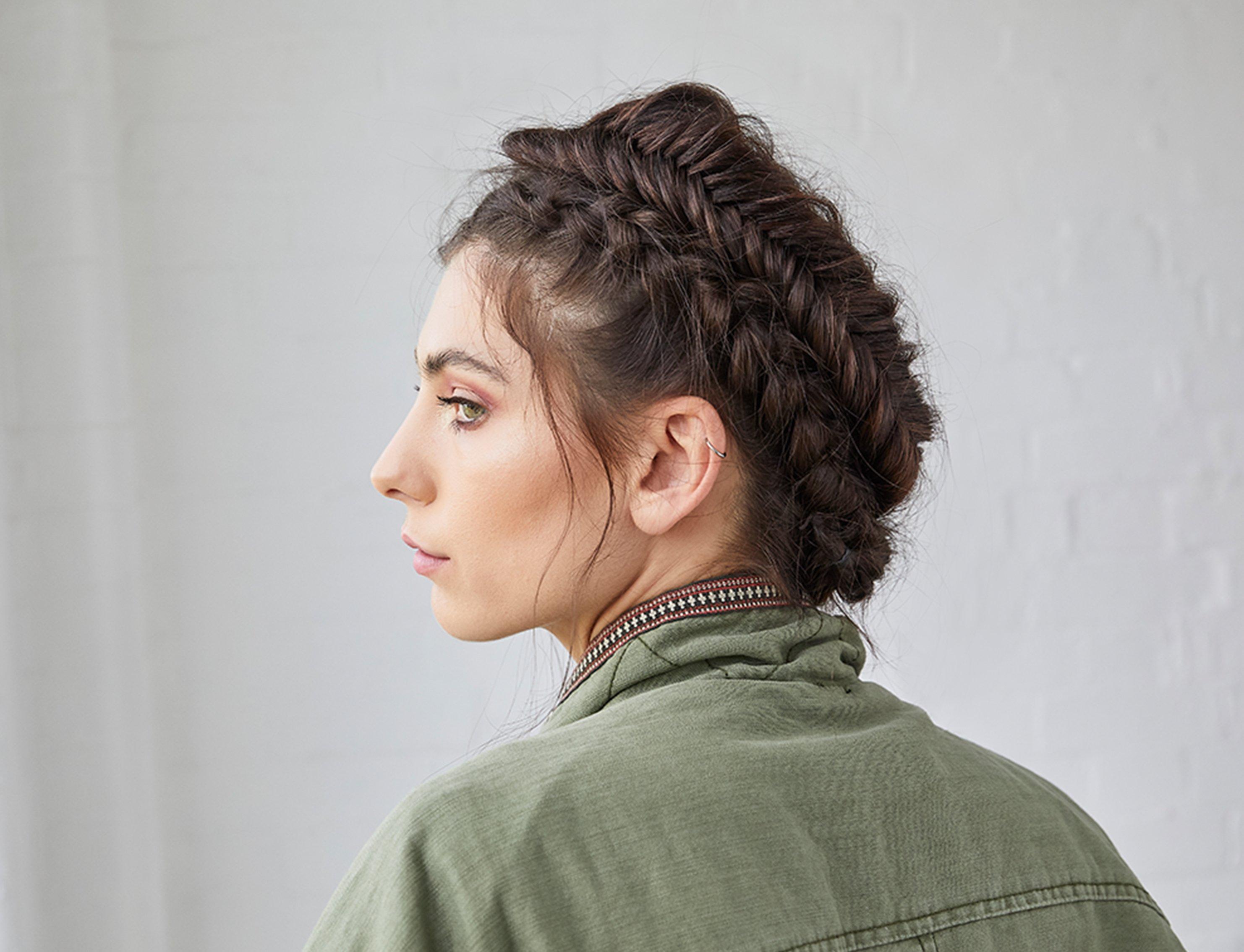 Glam_Updos_For_Long_Hair_Fishtail_Halo@3x.jpg