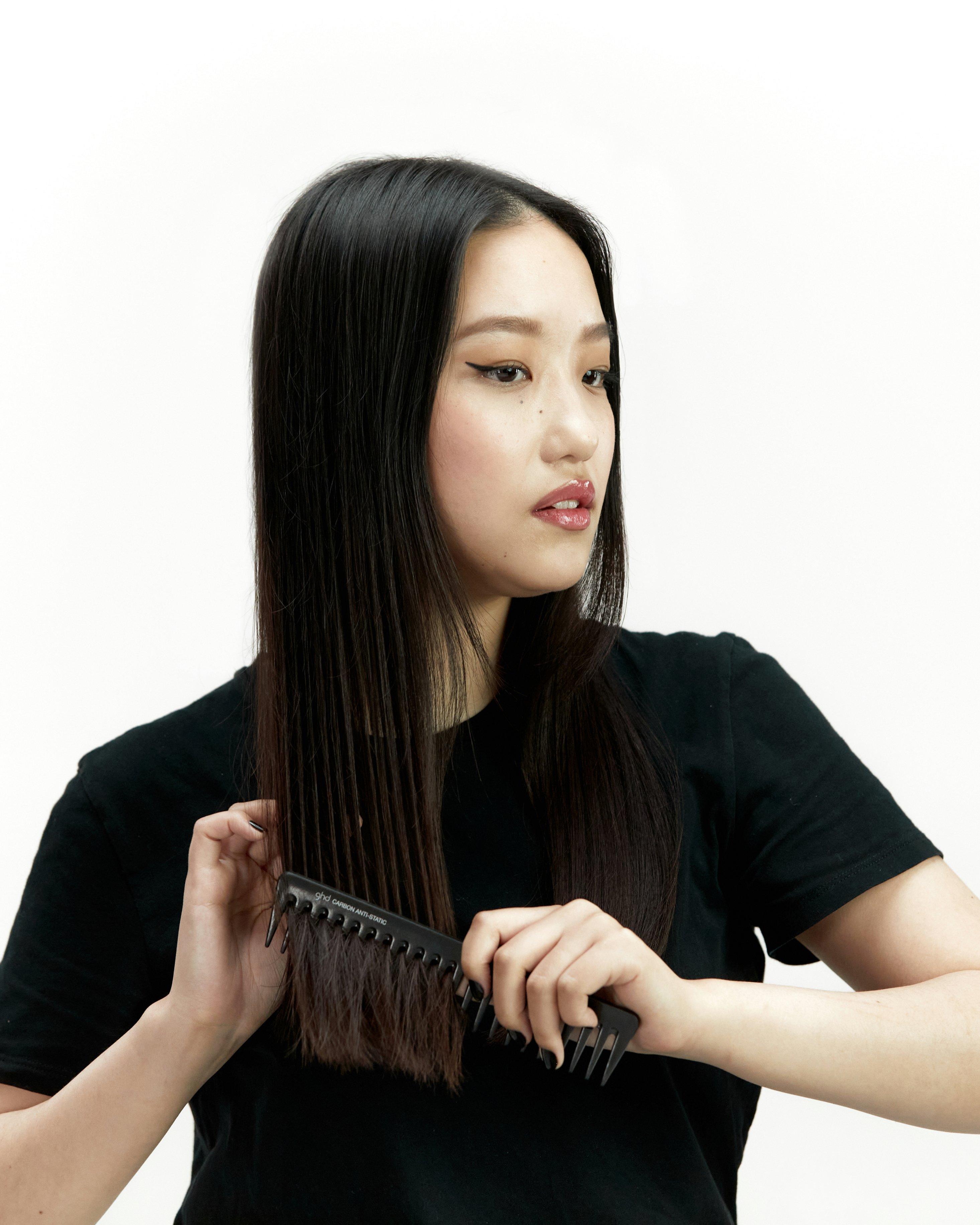 HAIRSTYLES_Soft_Formed_Waves_Grid_Image_1_Global.jpg