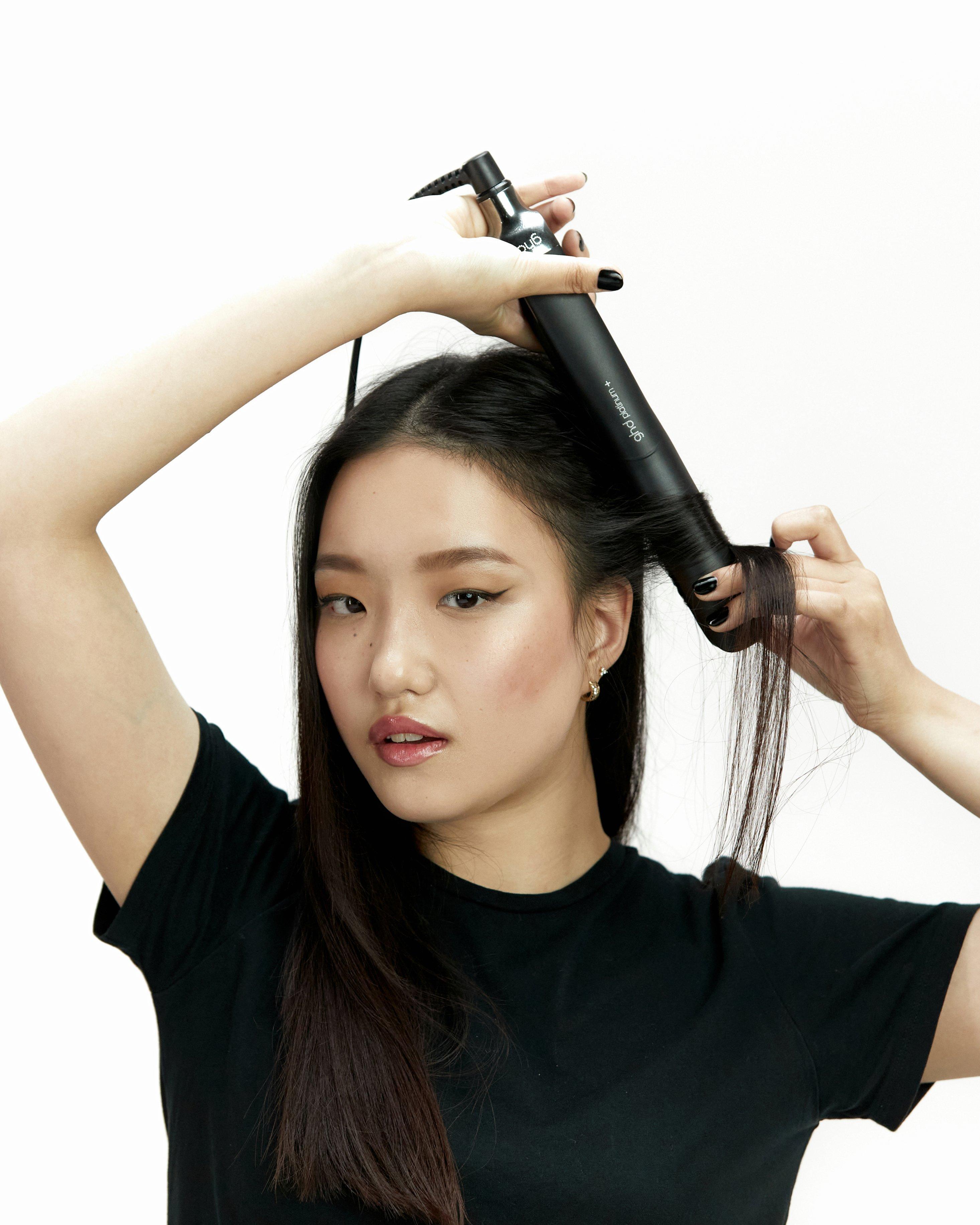 HAIRSTYLES_Soft_Formed_Waves_Grid_Image_4_Global.jpg