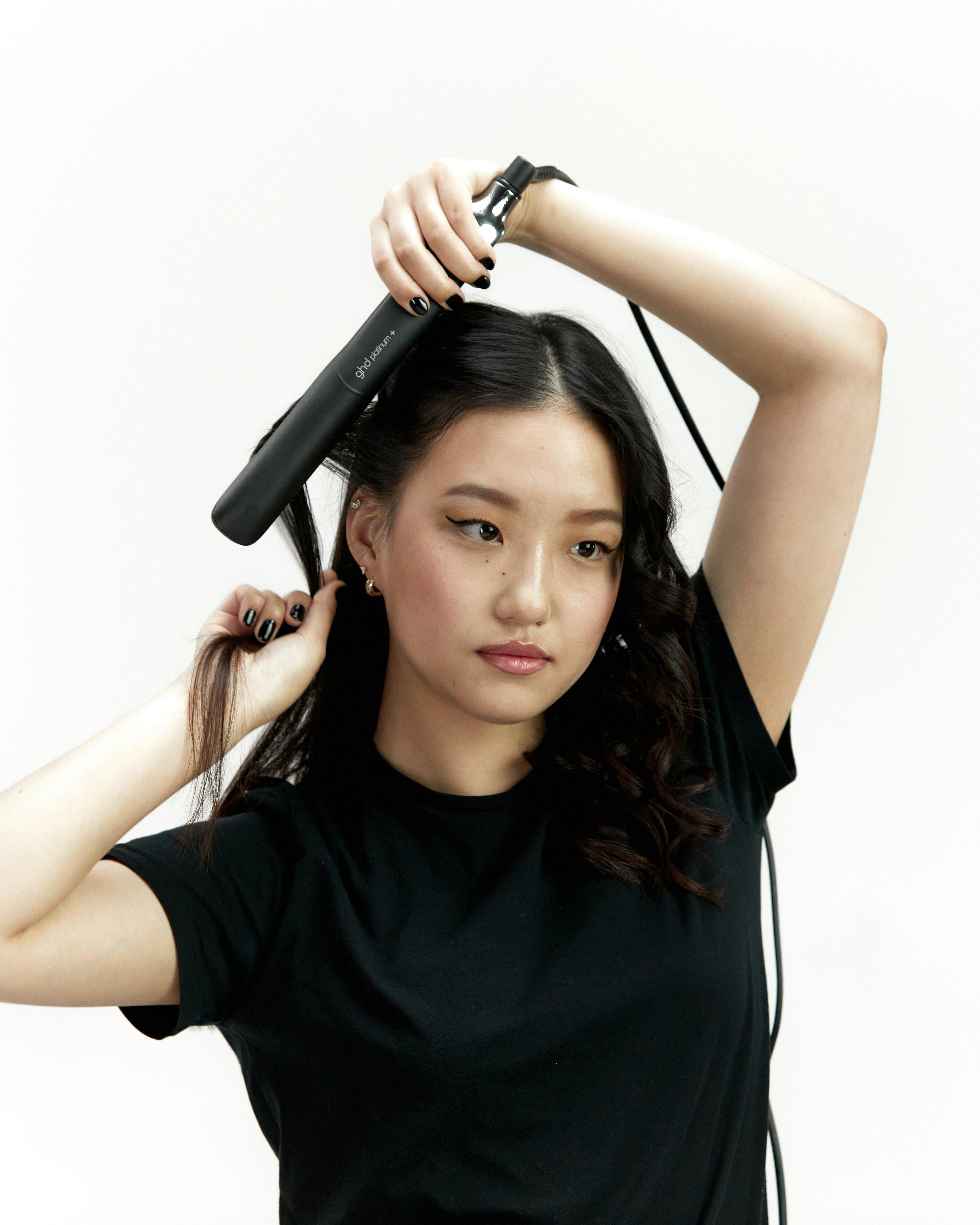 HAIRSTYLES_Soft_Formed_Waves_Grid_Image_6_Global.jpg