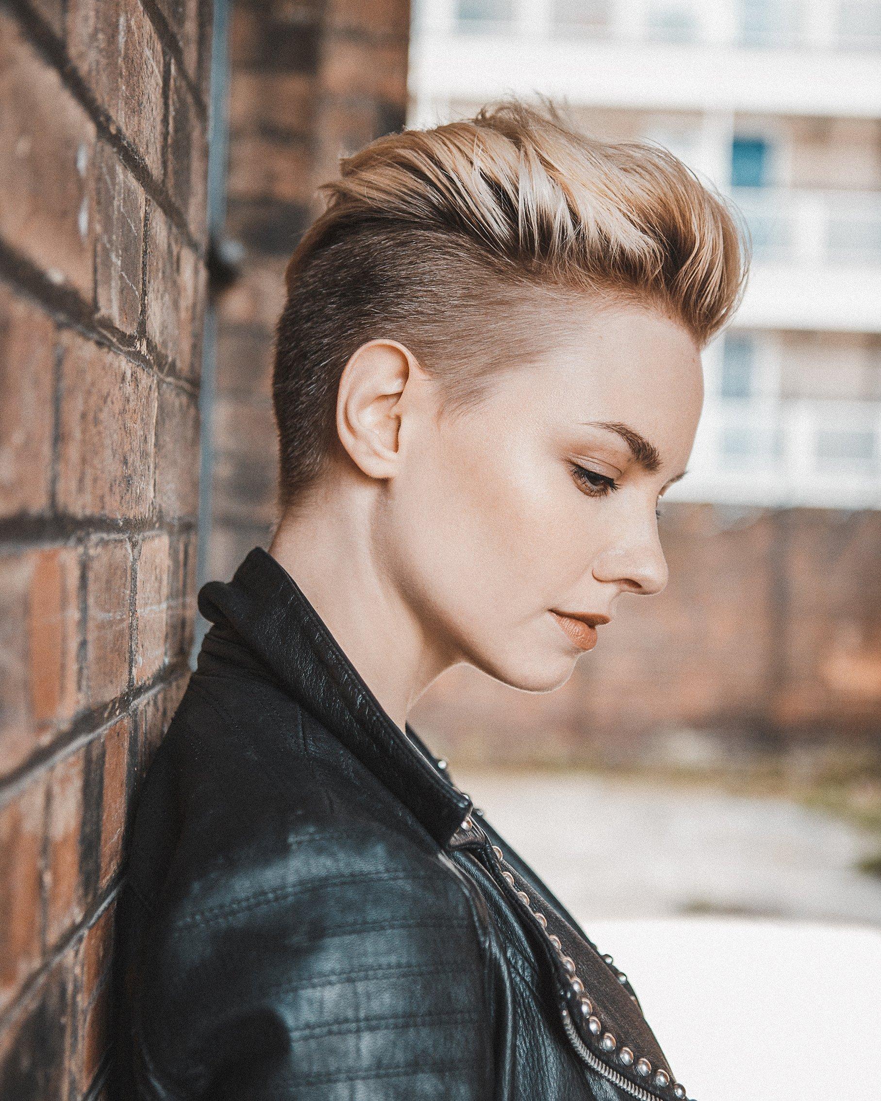 Hairstyles_Hub_Quiff_Carousel_Image_Global.jpg