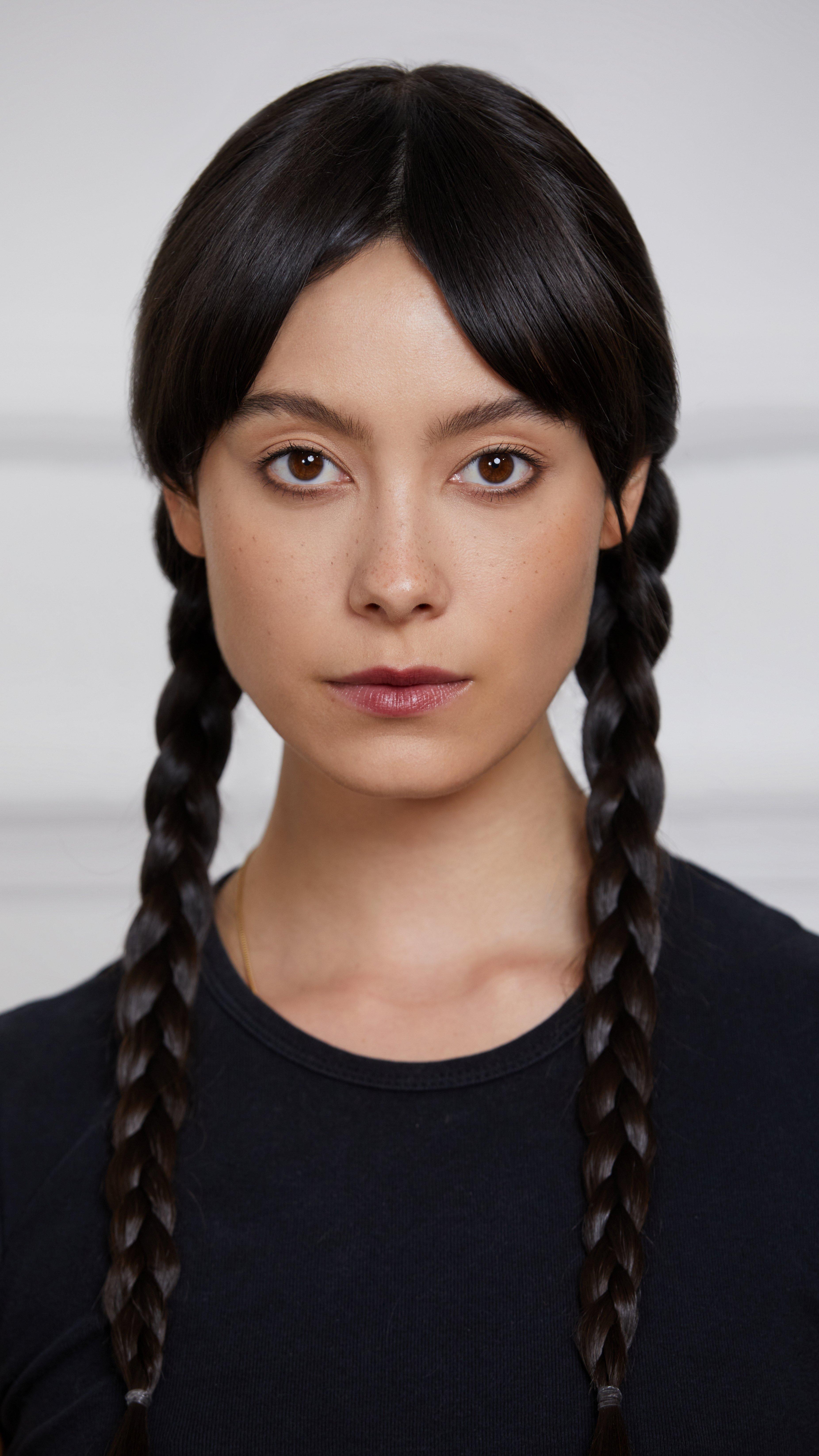 Halloween22_Social_SBS_WednesdayAddams_it.jpg