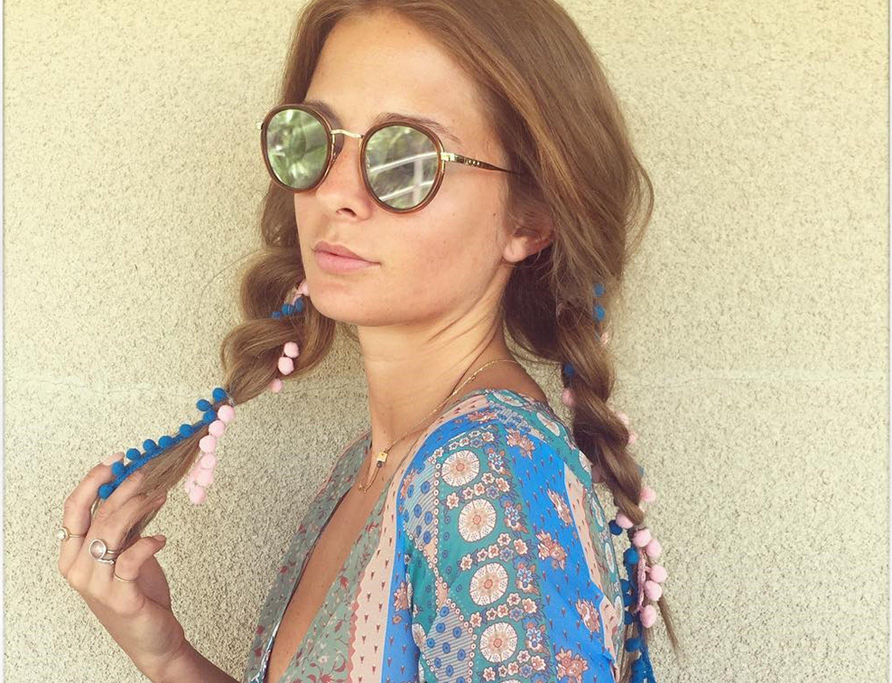 Hottest_Festival_Accessories_Pom_Poms_FiftyFifty@3x@3x.jpg