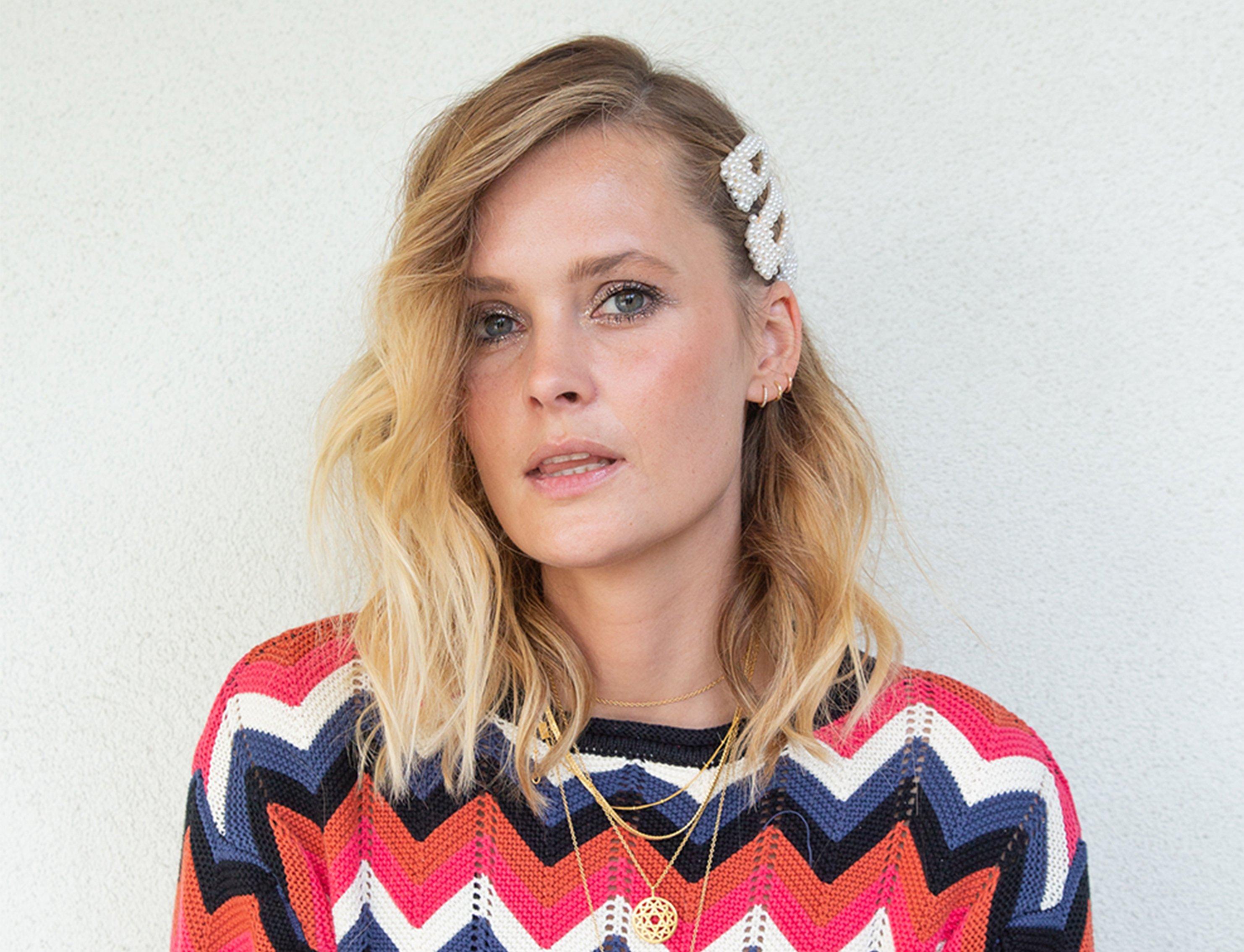 Hottest_Festival_Accessories_Statement_Hair_Pins_FiftyFifty@3x.jpg