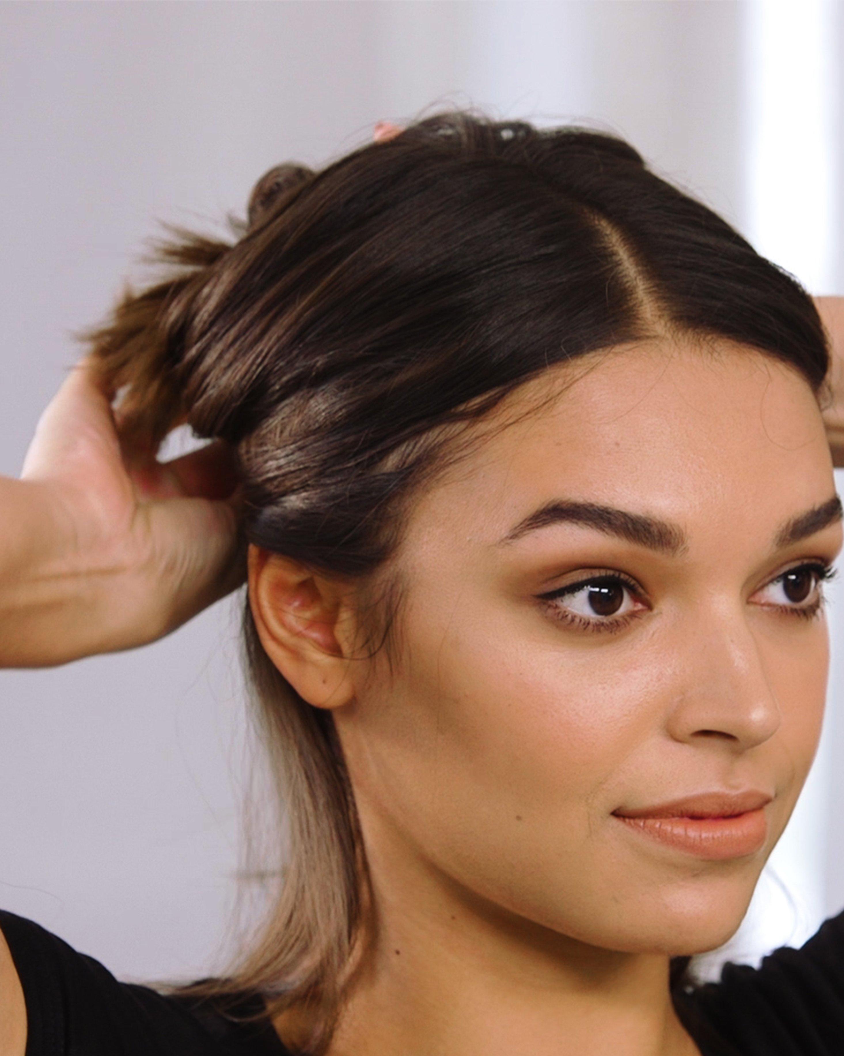 How_To_Curl_Short_Hair_Wand_Tong_Step_2_3x.jpg