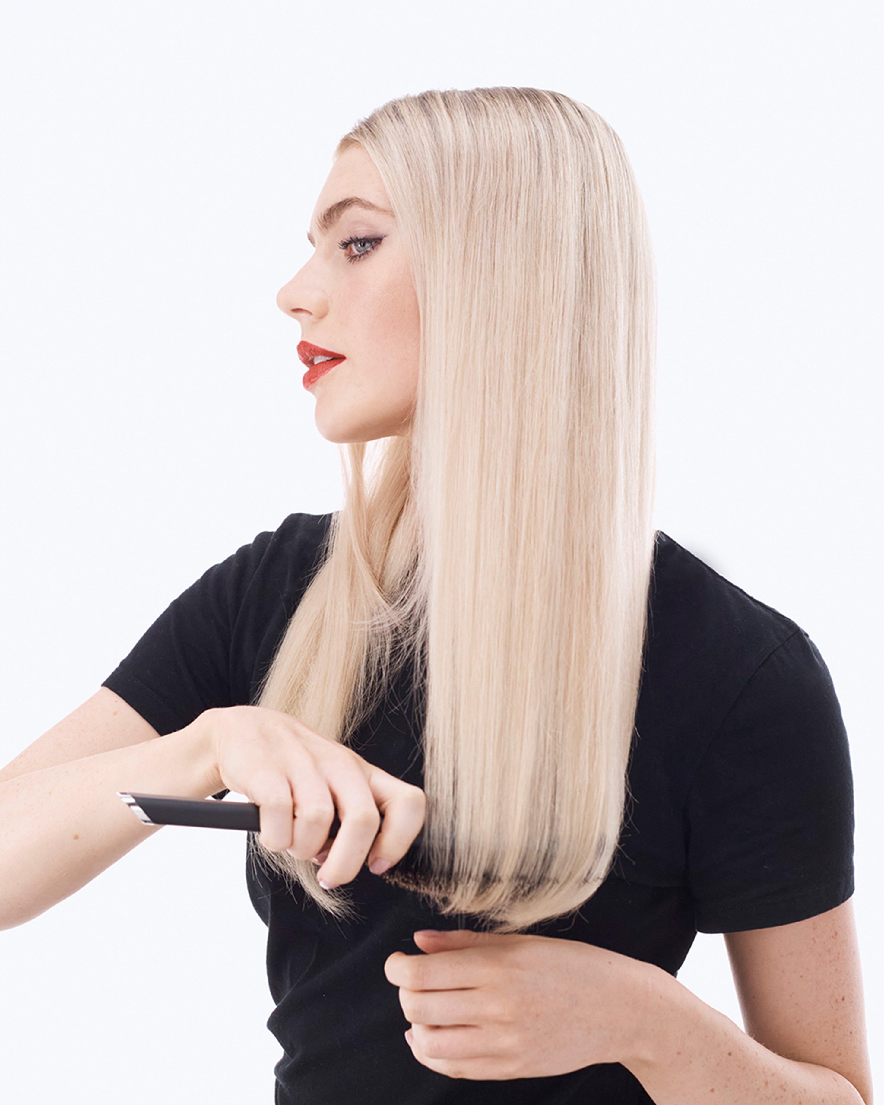How_To_Straighten_Hair_In_Two_Minutes_Step_7@3x.jpg