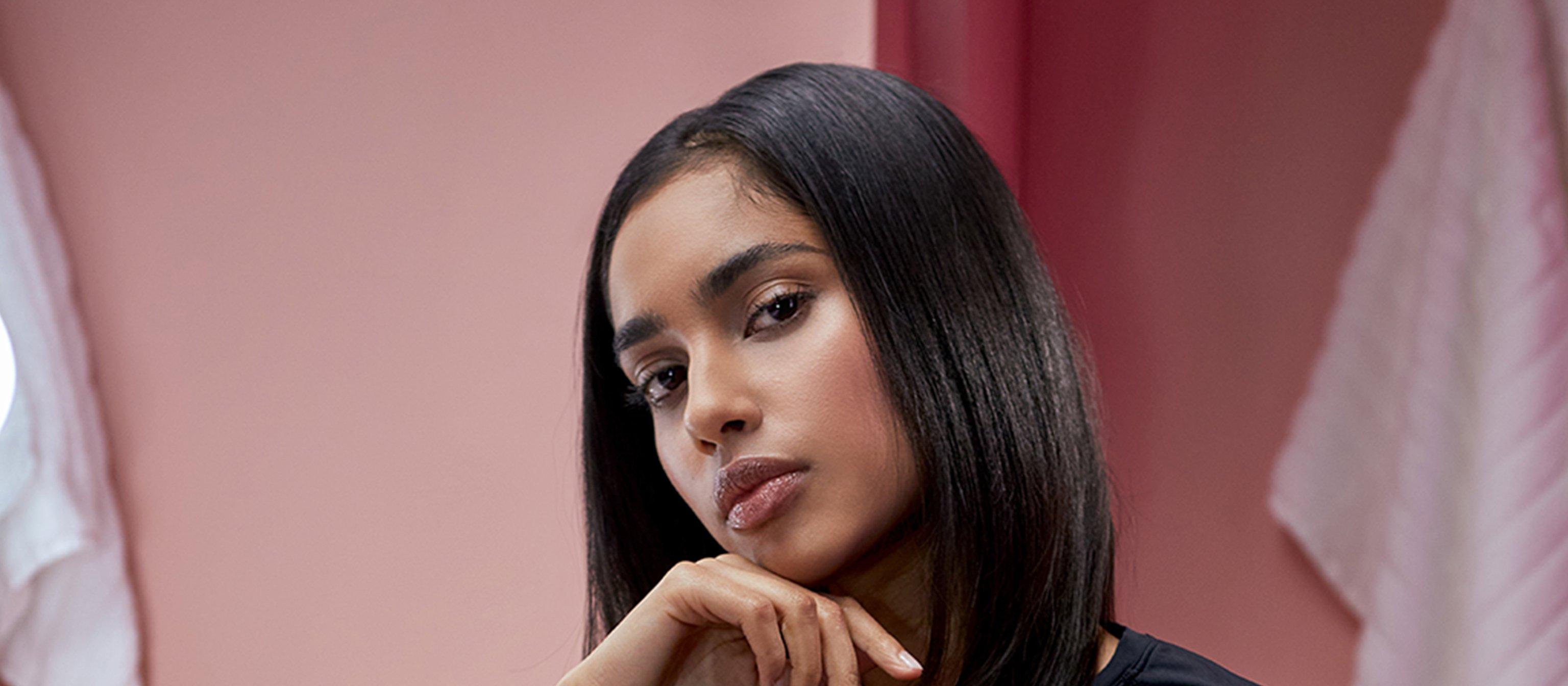 How_To_Straighten_Hair_On_The_Go_ImageHeaderBanner1@3x.jpg