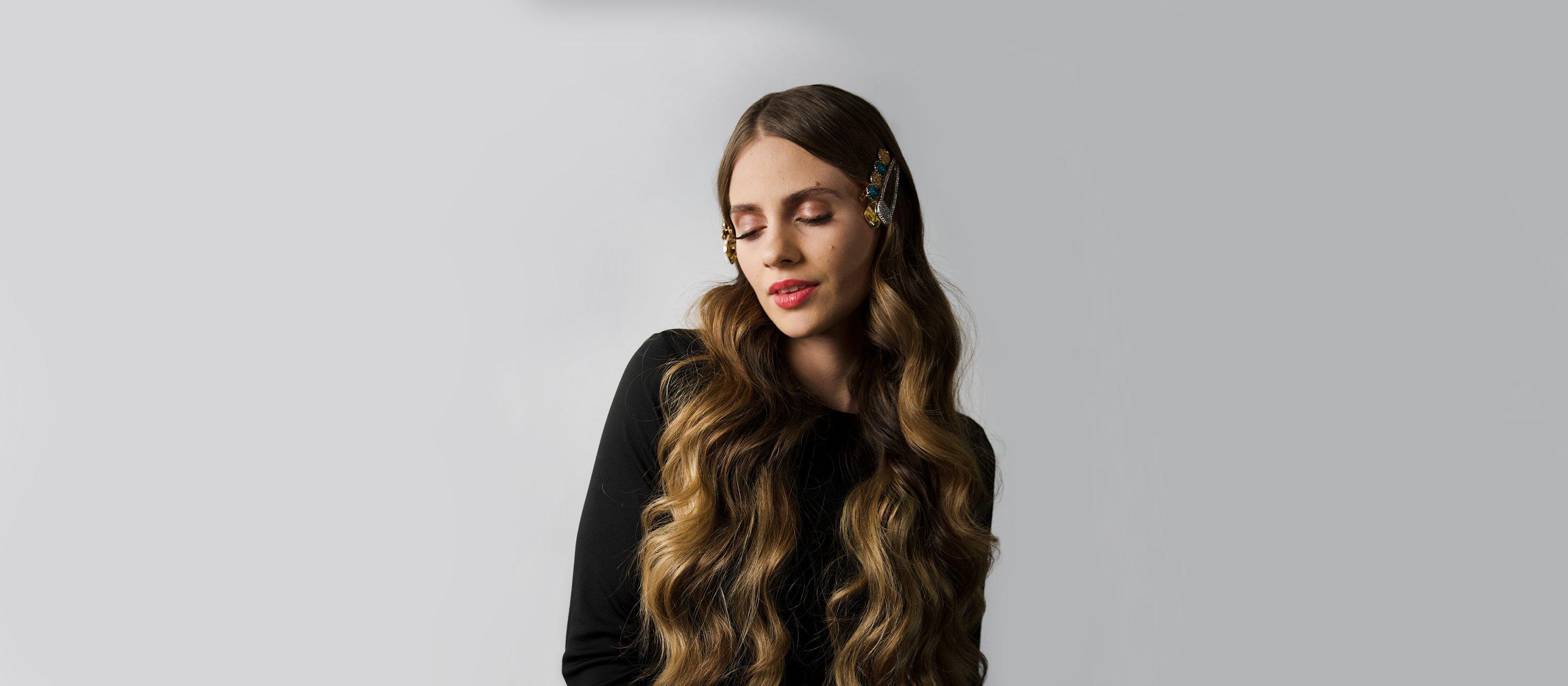 Lisa-Marie Schiffner mit Hollywood Waves