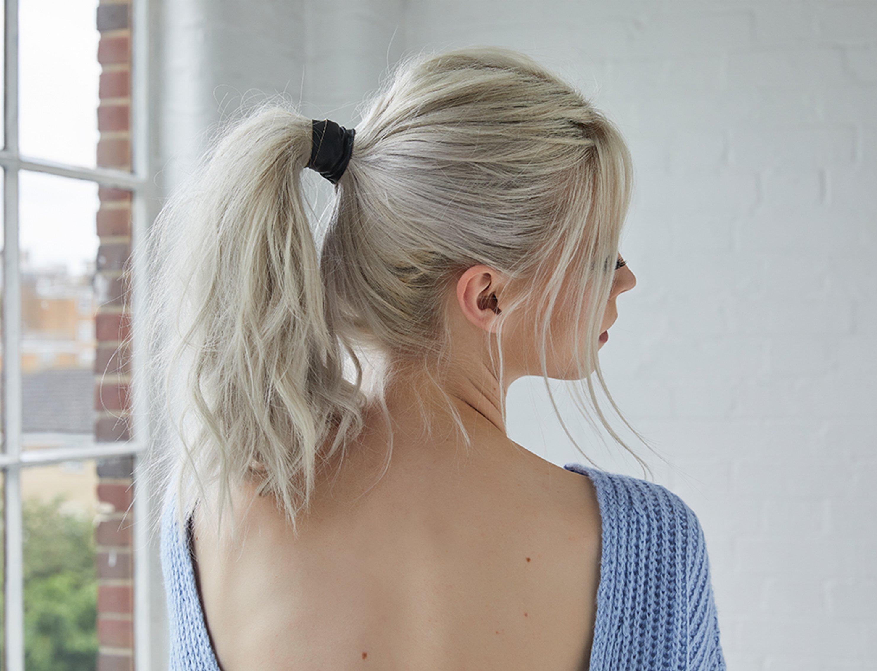 Long_Layered_Hairstyles_Layered_Ponytail_SplitBanner_Global.jpg