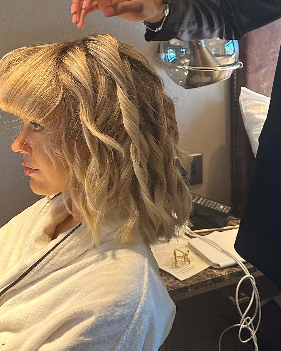 Haare fixieren mit dem ghd perfect ending Haarspray