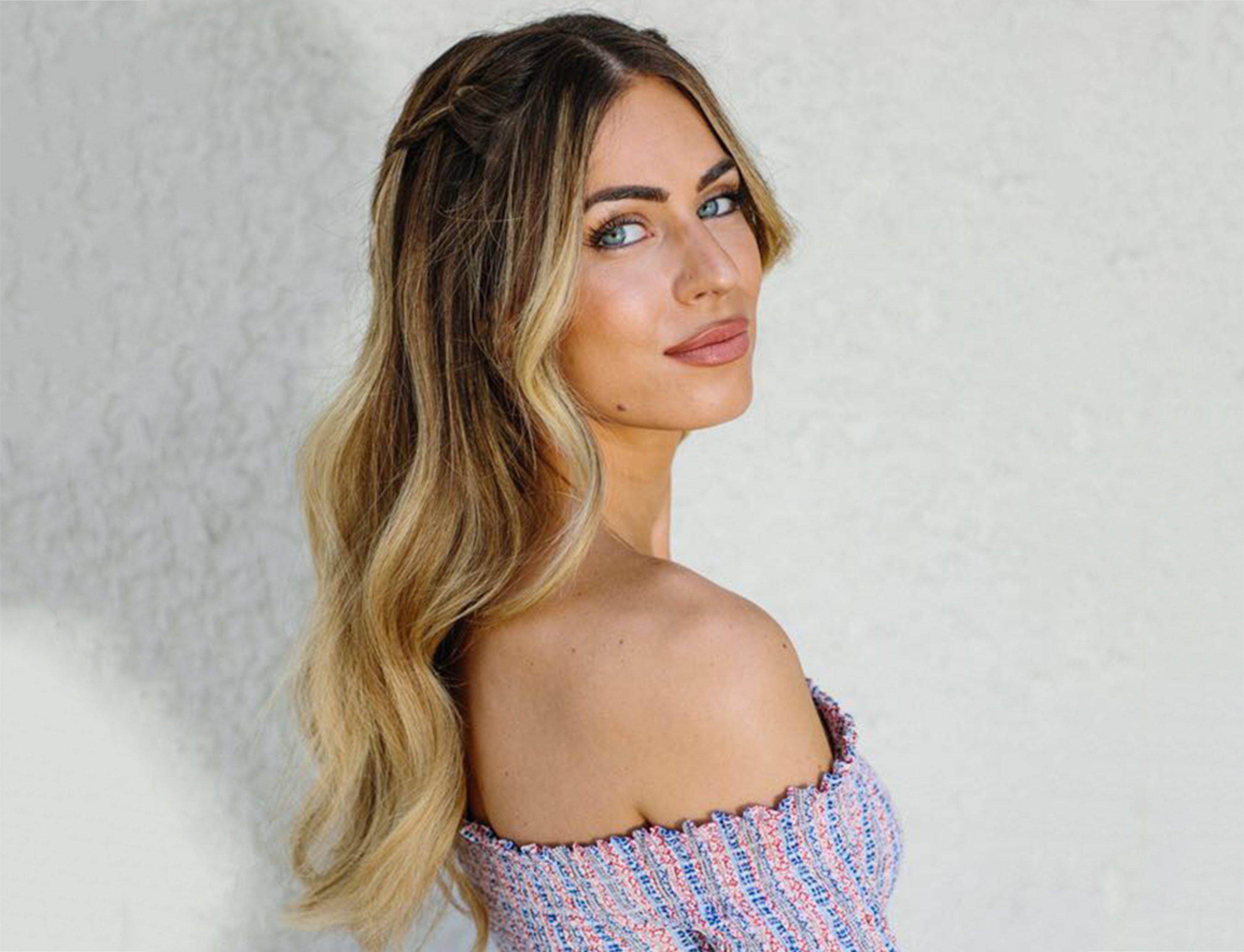 Lydia_Millen_How_To_Romatic_Waterfall_Braid_Waves_FiftyFifty2@3x.jpg