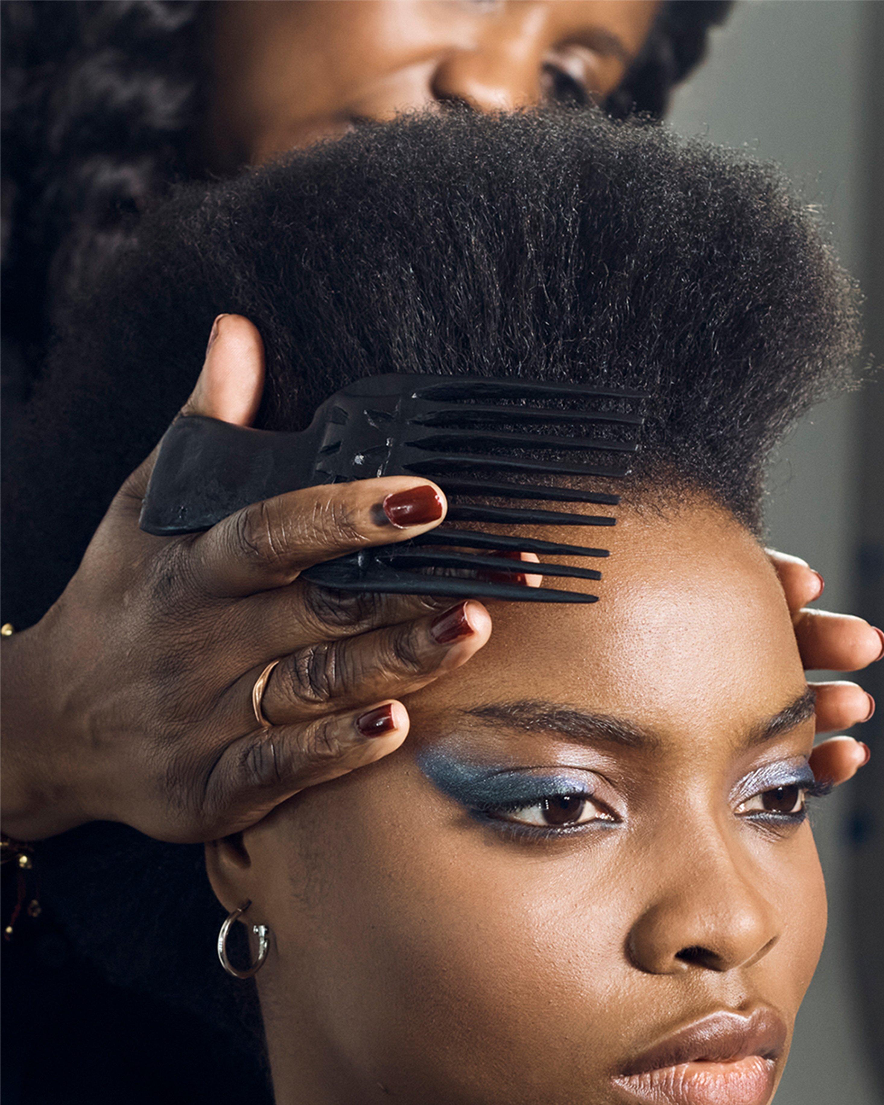 Modern_High_Top_Hair_Step_5.jpg