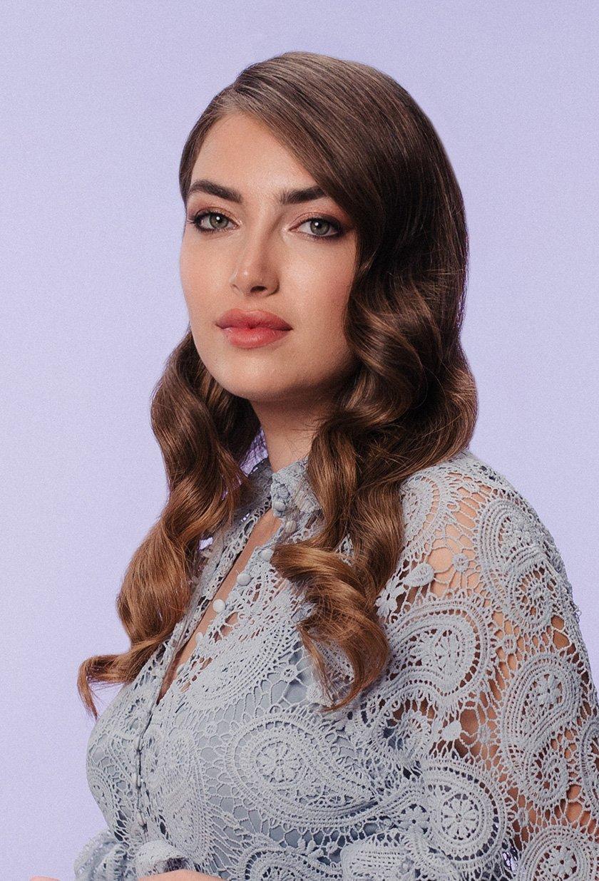 Nilufar_look2_def_ITA.jpg