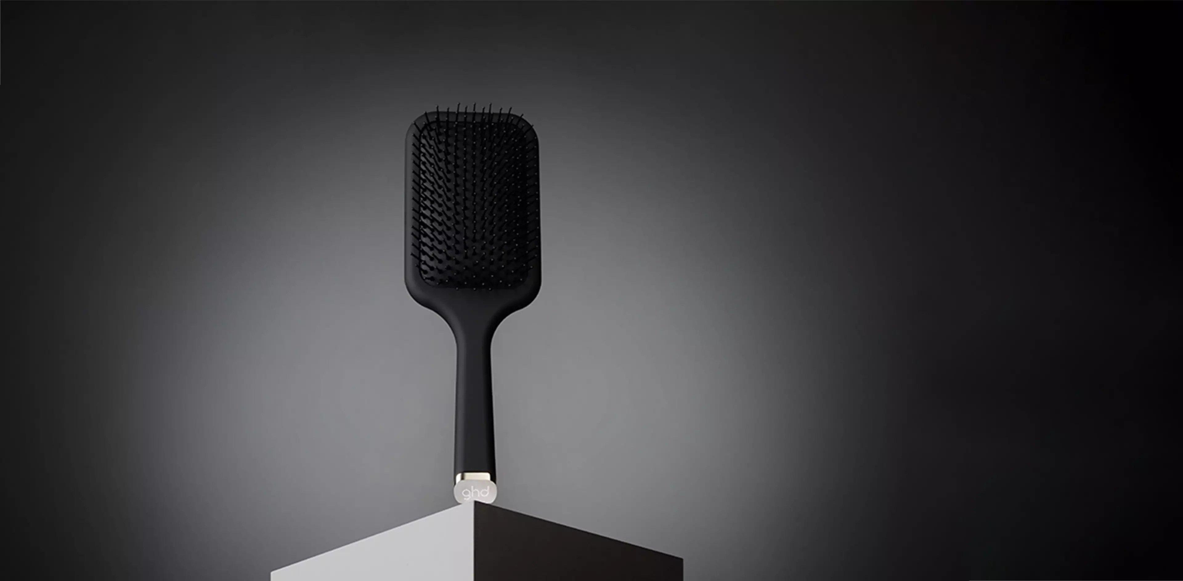 GHD ORIGINAL FLAT IRON IN BLACK BUNDLE SET