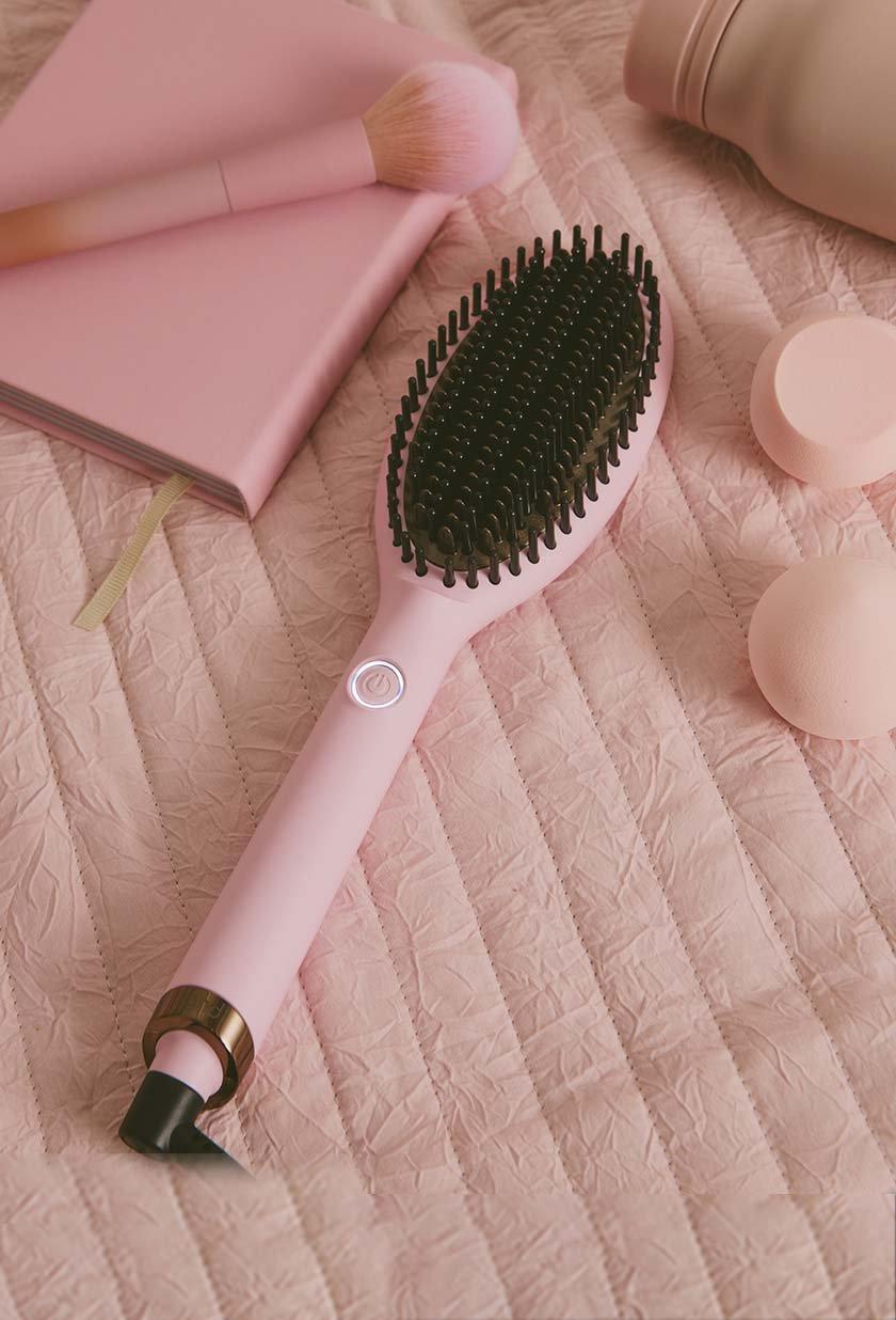 Pinke ghd glide Hot Brush