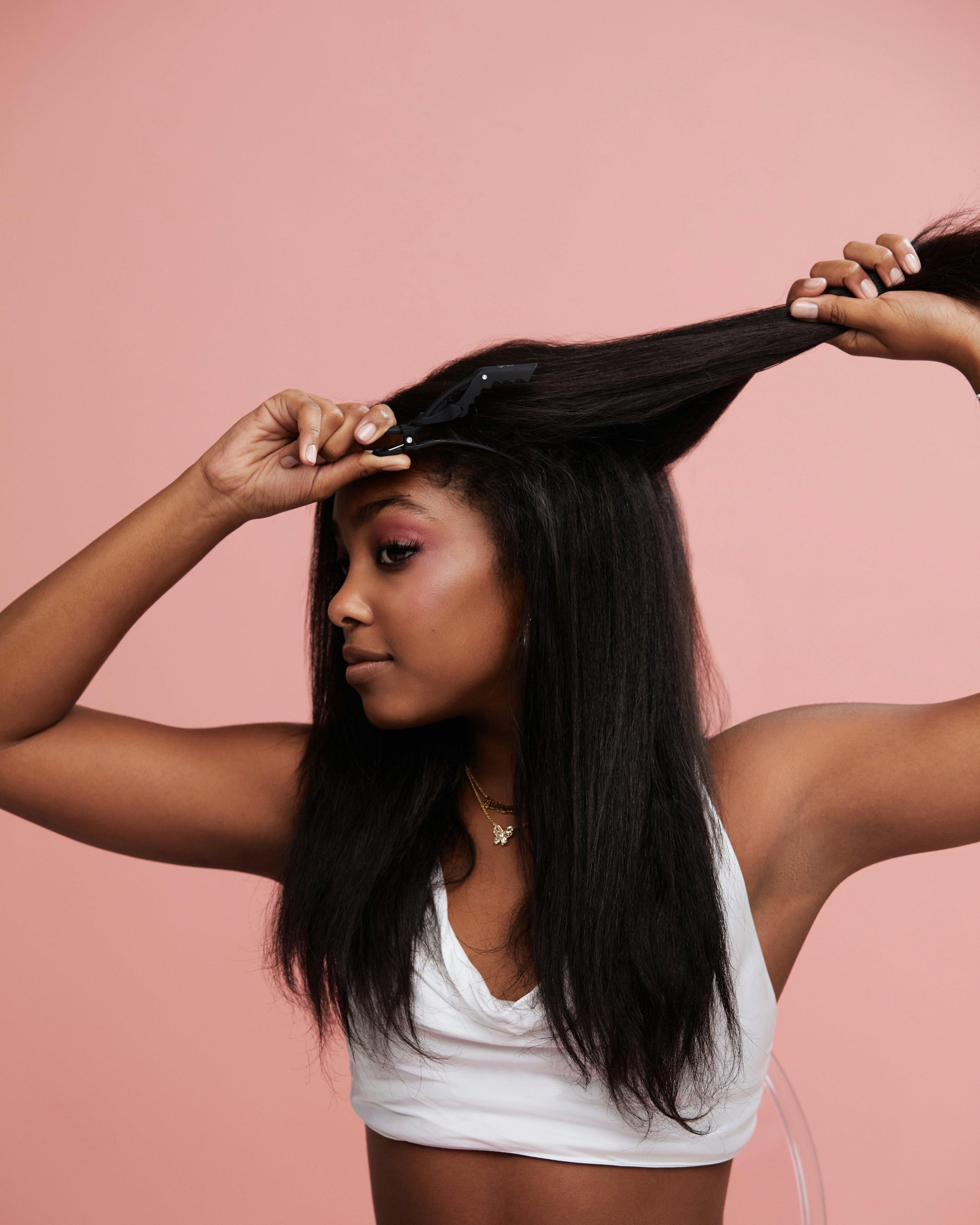 SS22_Hairstyles_Gabby_Step_2_Global.jpg